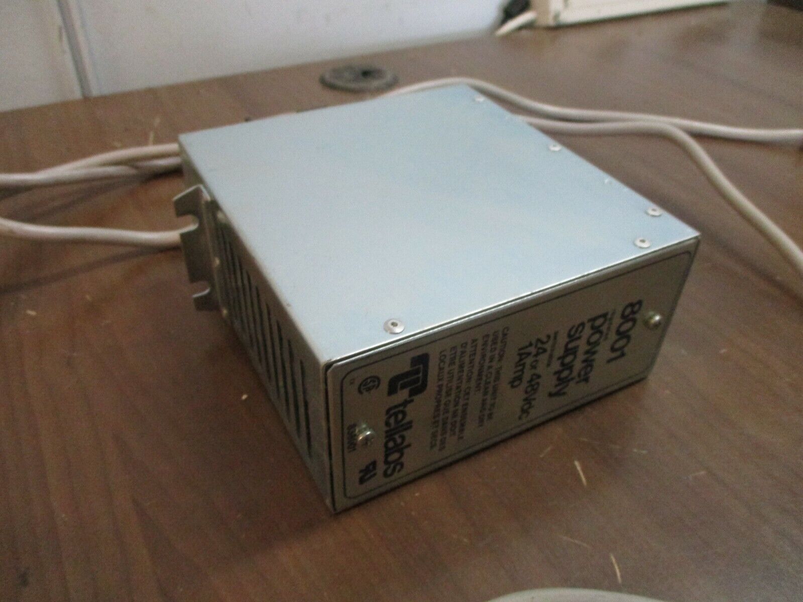 Tellabs Regulated Power Supply 8001 Input: 80W Max 105-130VAC 60Hz Used