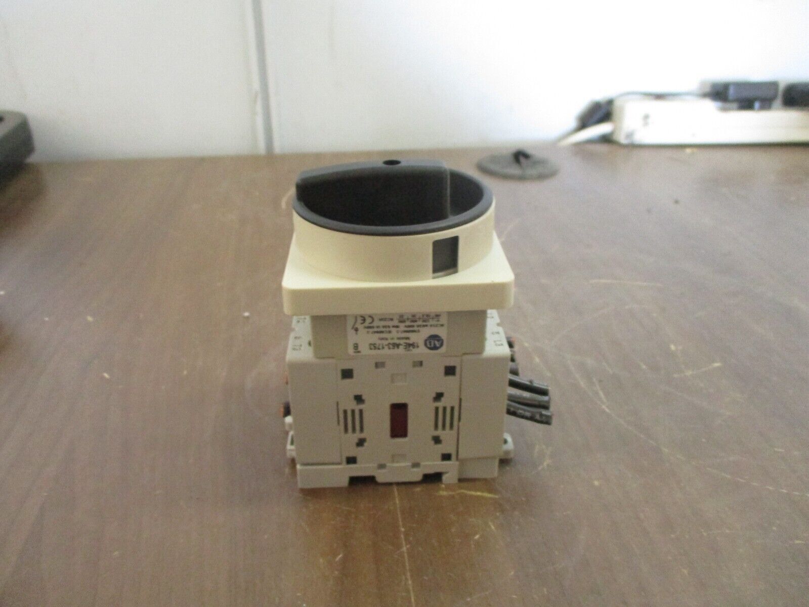 Allen-Bradley Disconnect Switch 194E-A63-1753 Ser. B 63A 600V Used