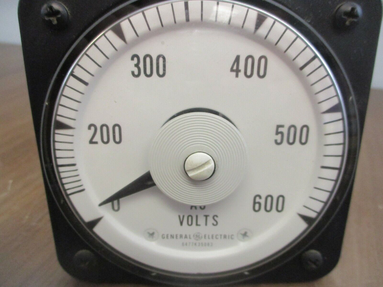 GE AC Voltmeter 50-103021RSSJ2 Range: 0-600V Used
