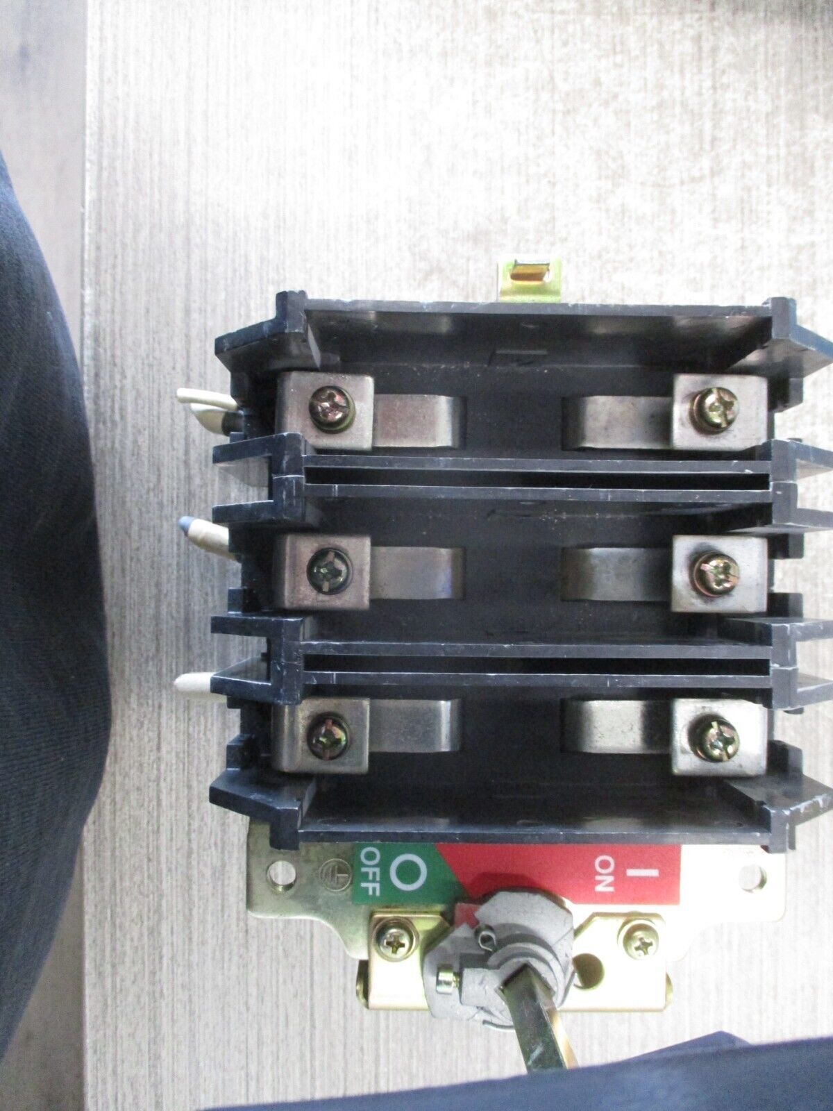 Allen-Bradley Fusible Disconnect Switch 194R-NJ100P3 Ser. B 100A 600V 3Ph Used