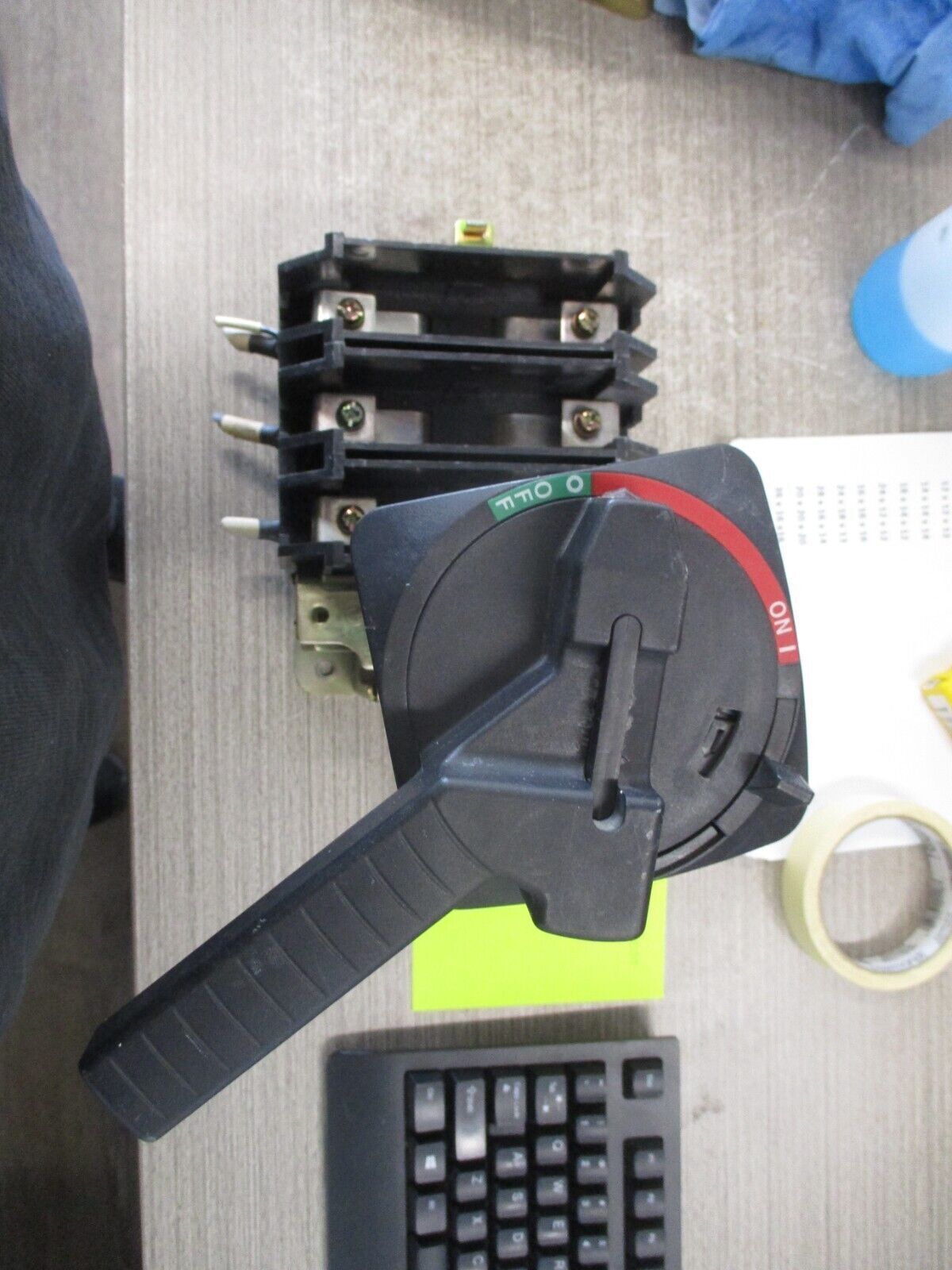 Allen-Bradley Fusible Disconnect Switch 194R-NJ100P3 Ser. B 100A 600V 3Ph Used