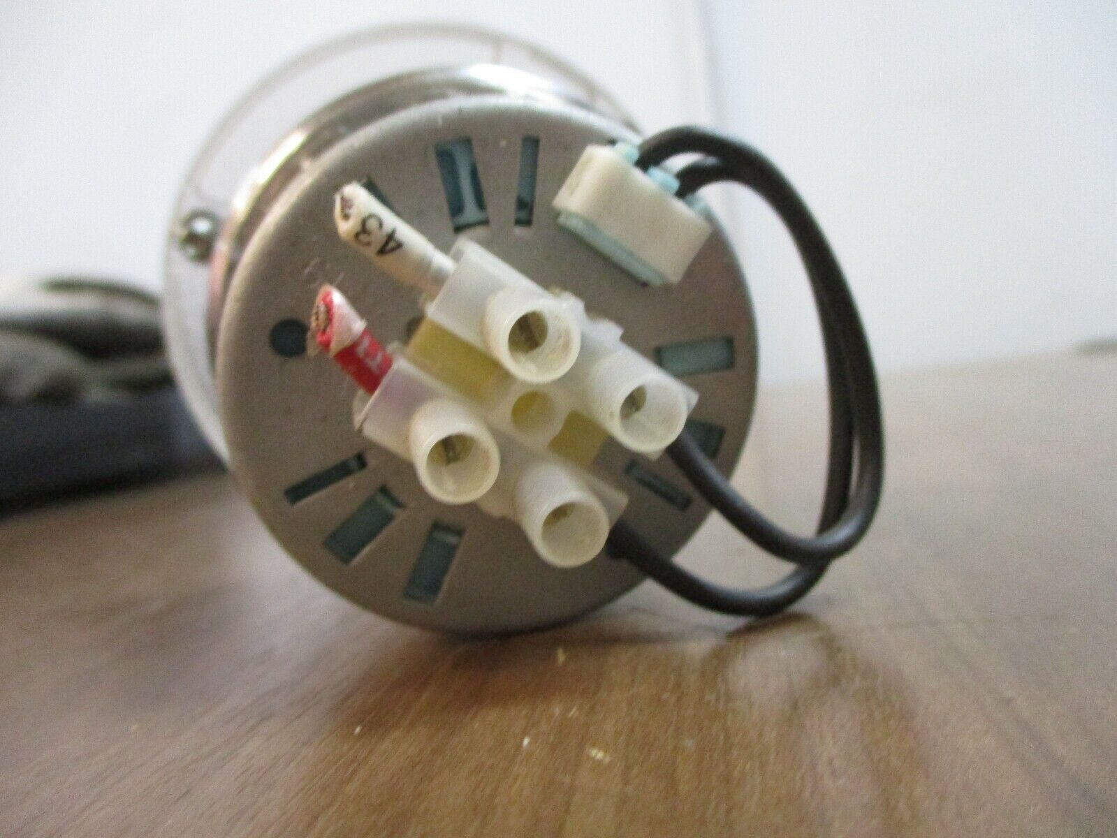 Redington Hour Meter 710-0002 115V 60Hz Used