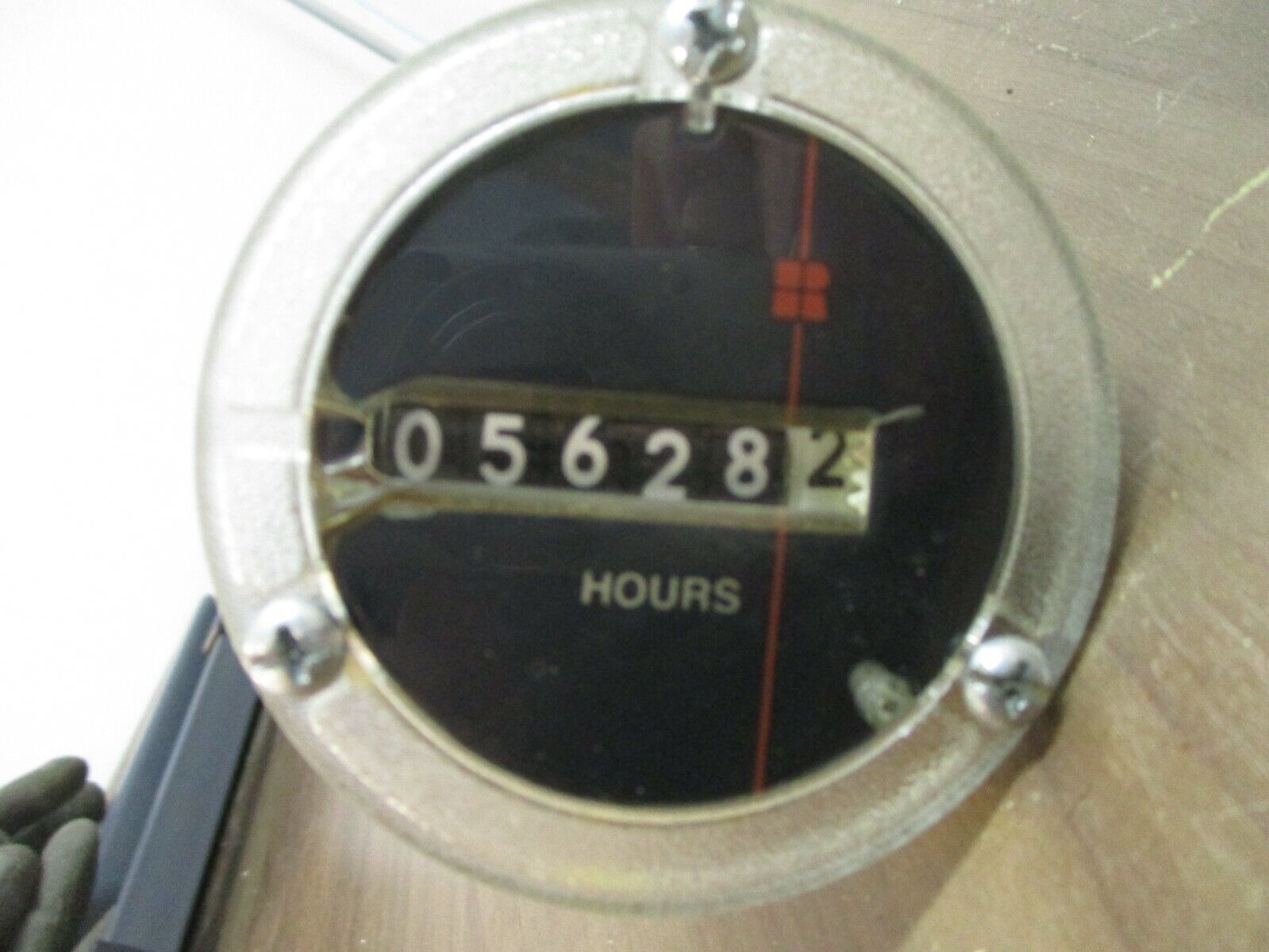 Redington Hour Meter 710-0002 115V 60Hz Used