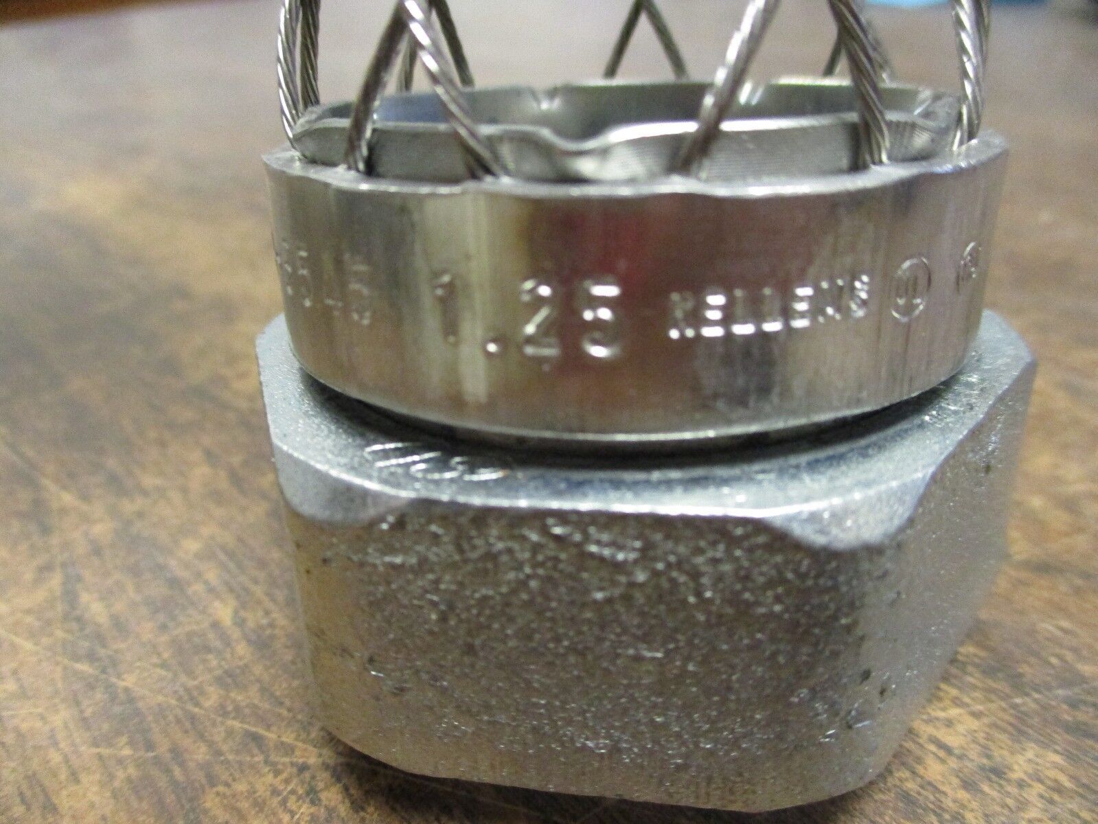 Hubbell Kellems Grip 074-09-3545 1.25" Used