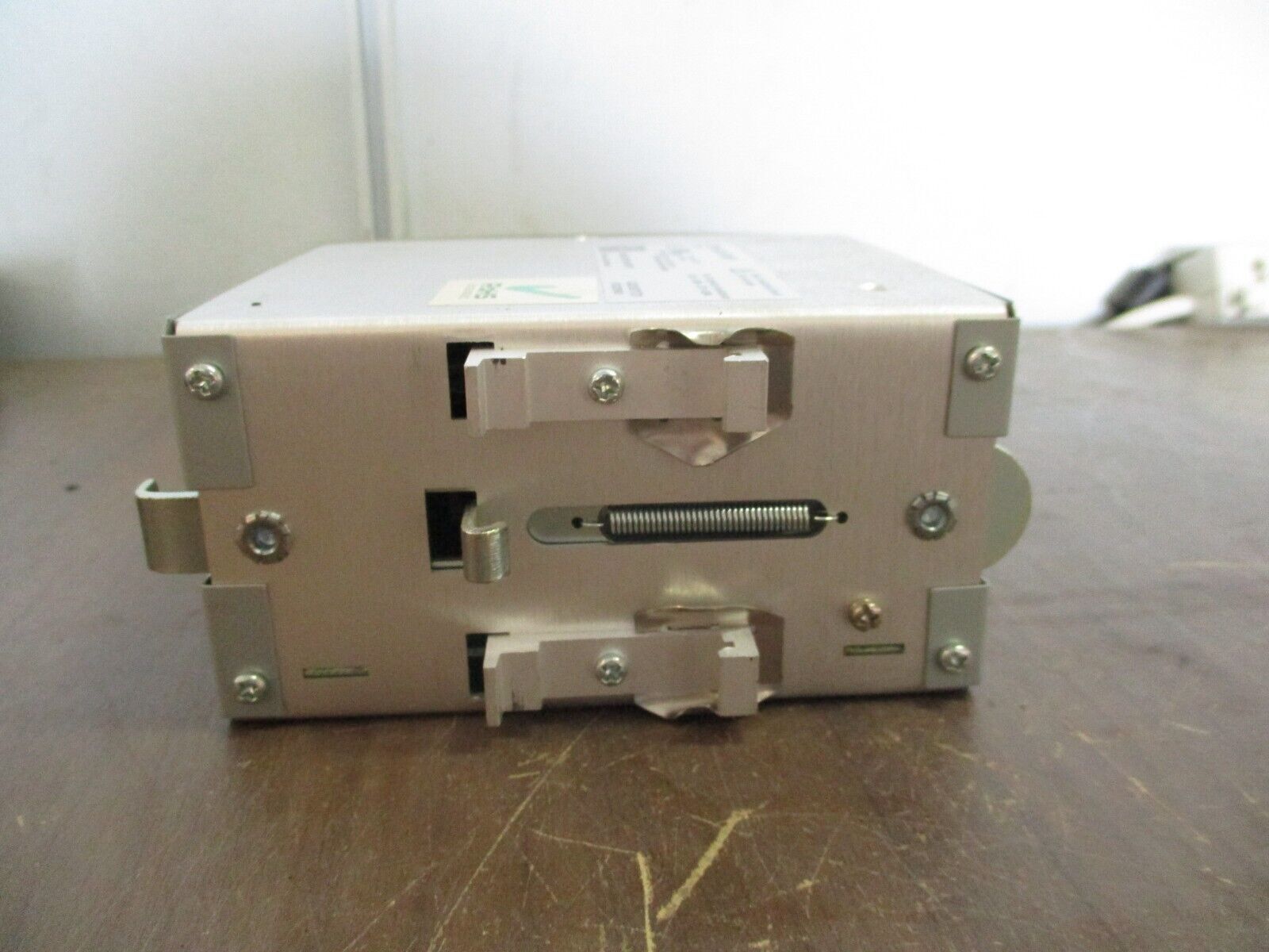 Sola / Hevi-Duty Power Supply SDN 5-24-100P Input: 115/230VAC 2.2/1.0A 50/60Hz
