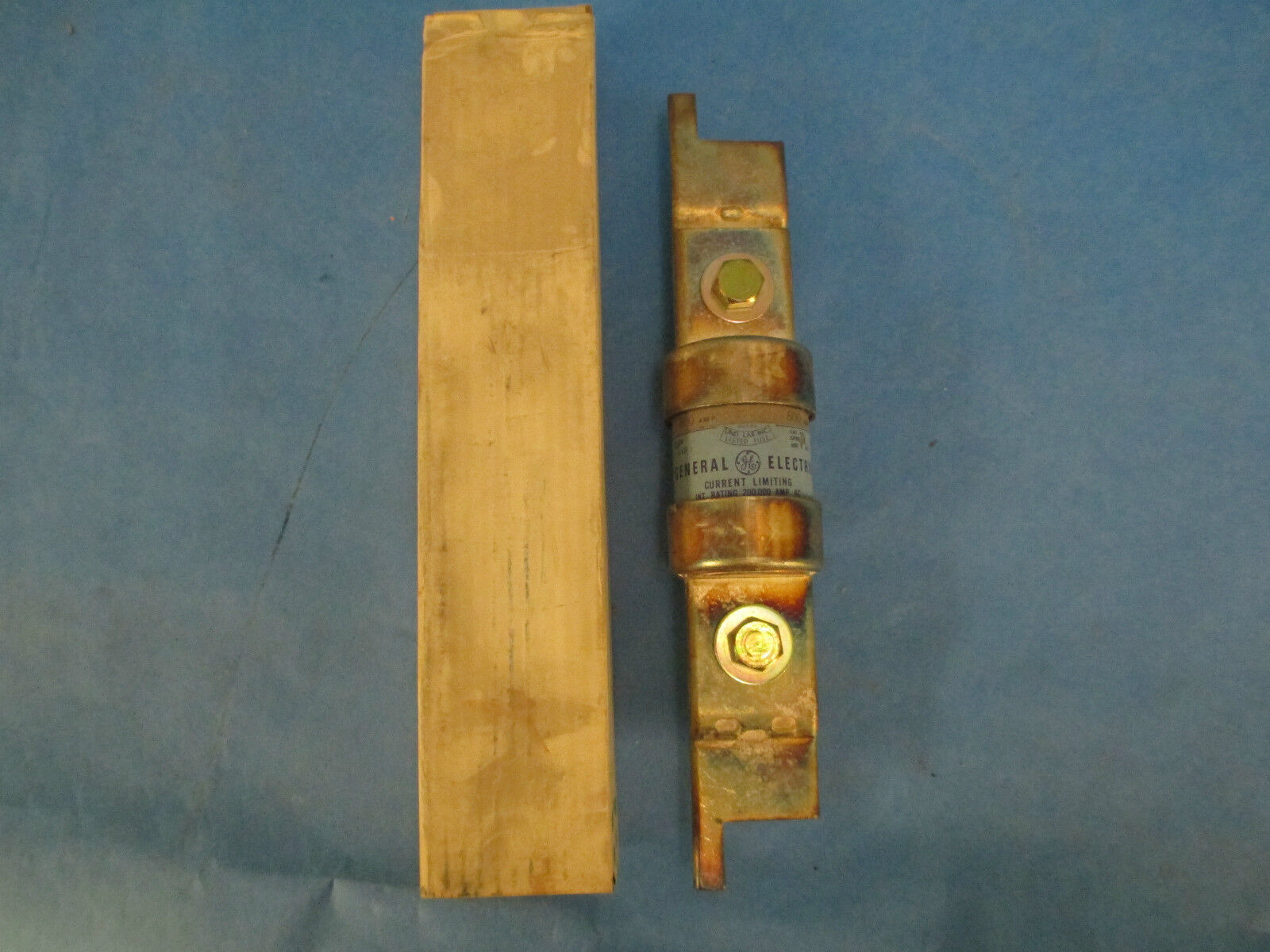 General Electric GF8B600 Fuse 600A *New In Box*