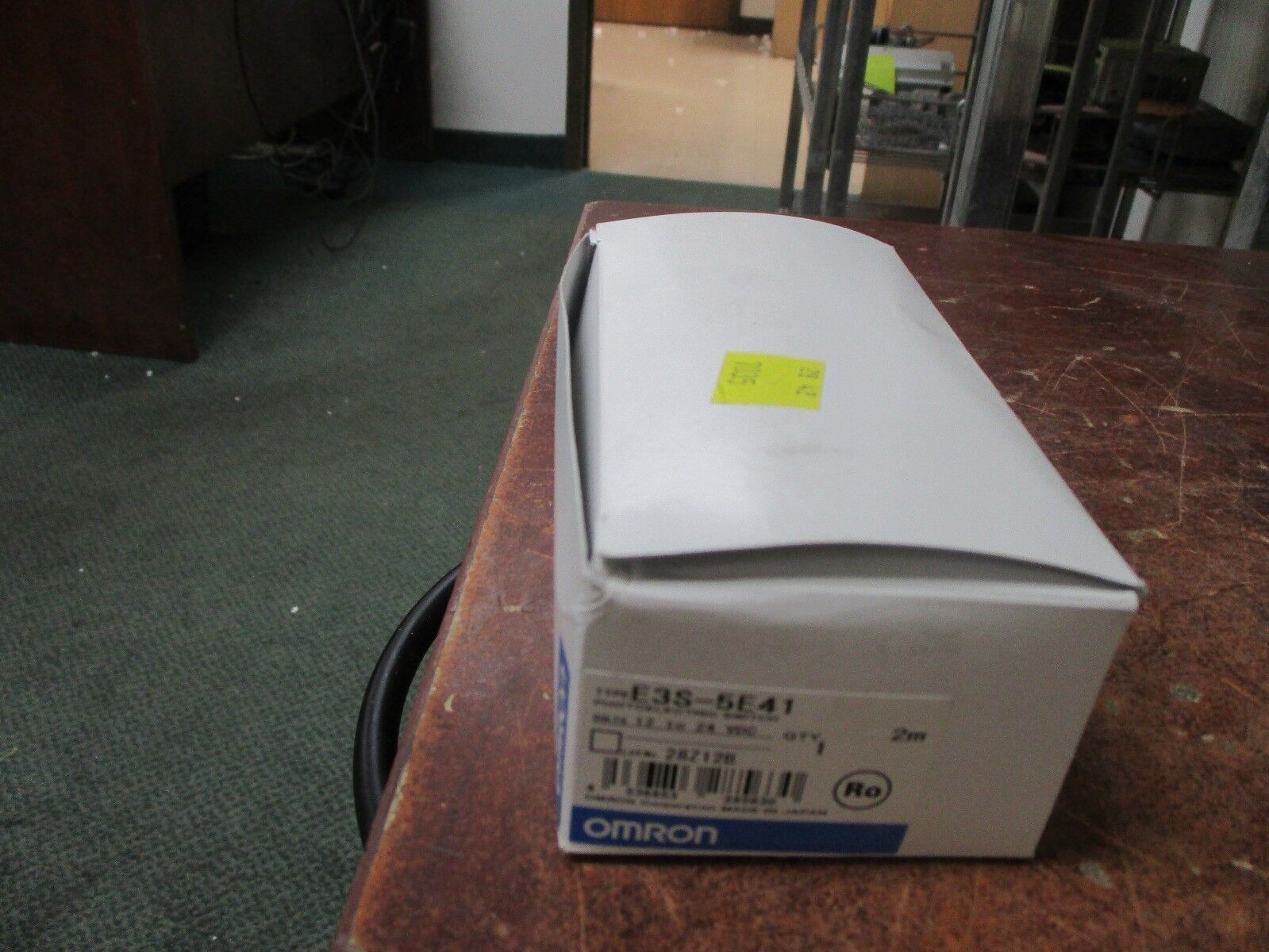 Omron Photoelectric Switch E3S-5EE41 12-24VDC E3S-5DE41 Transmitter New Surplus