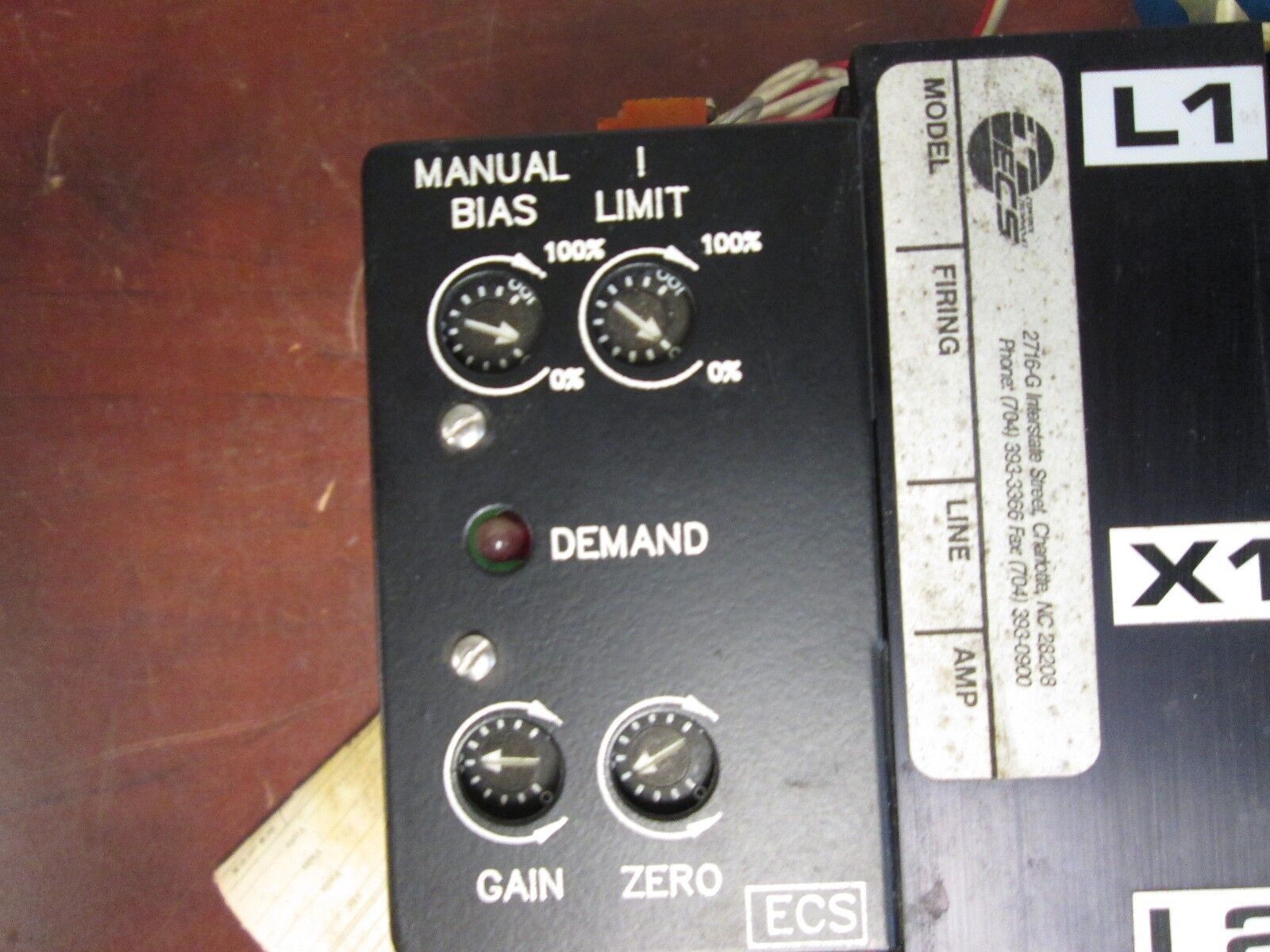 ECS Power Supply 7810-1-01-3-20-11-F01 Input: 4-20mA Output: 30A@240V Used