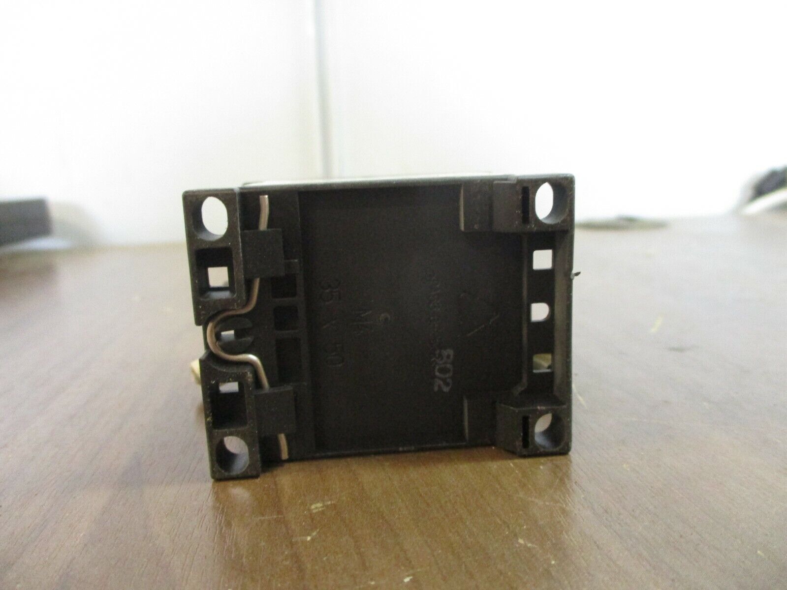 Siemens Sirius Contactor 3RH1122-1AB00 24V Coil 10A Used