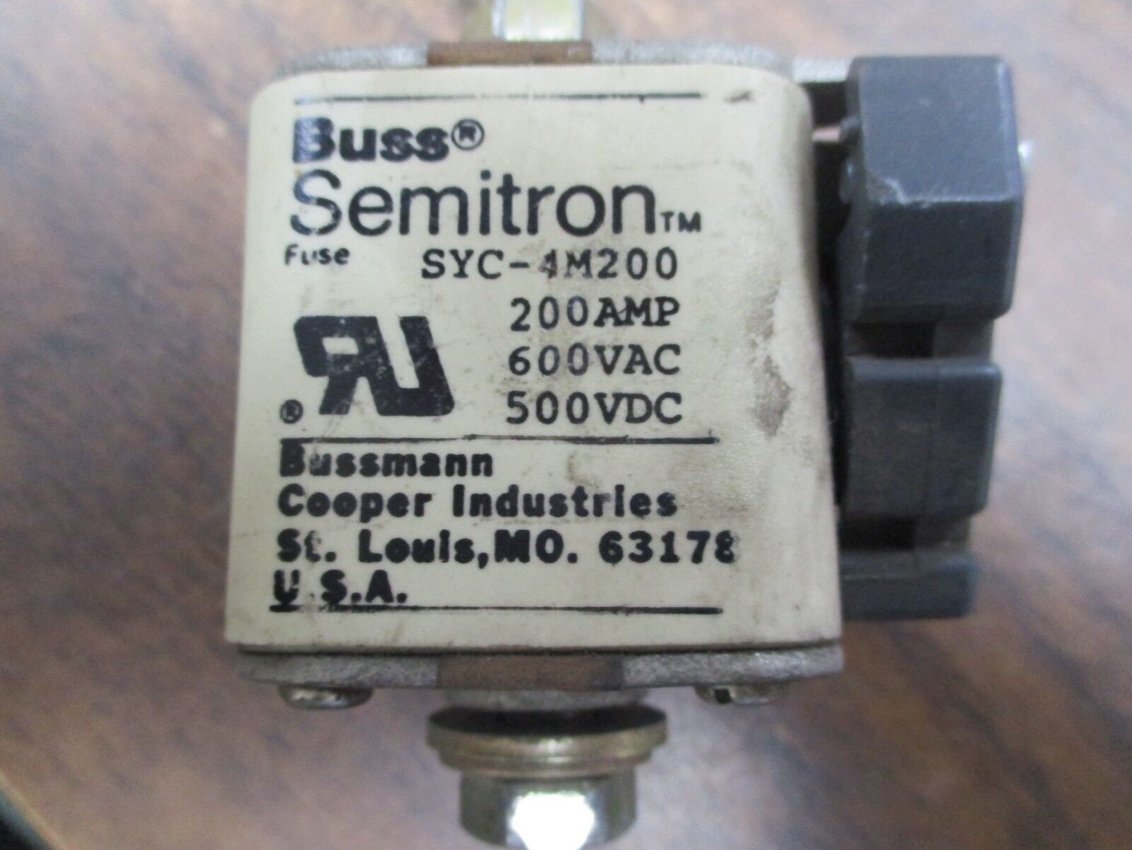 Bussmann Semitron Fuse SYC-4M200 200A 600V *No Aux. Contact* Used