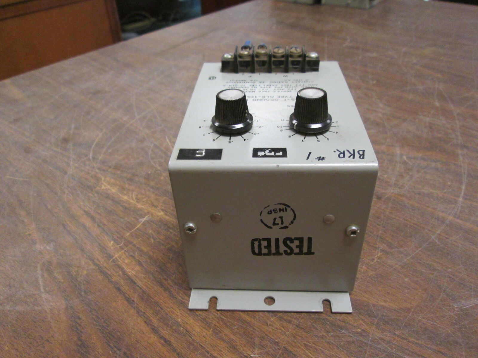 FPE Class-1 Ground Relay GLR-125 Trip: 100-1200A Delay: 0-1 sec Used