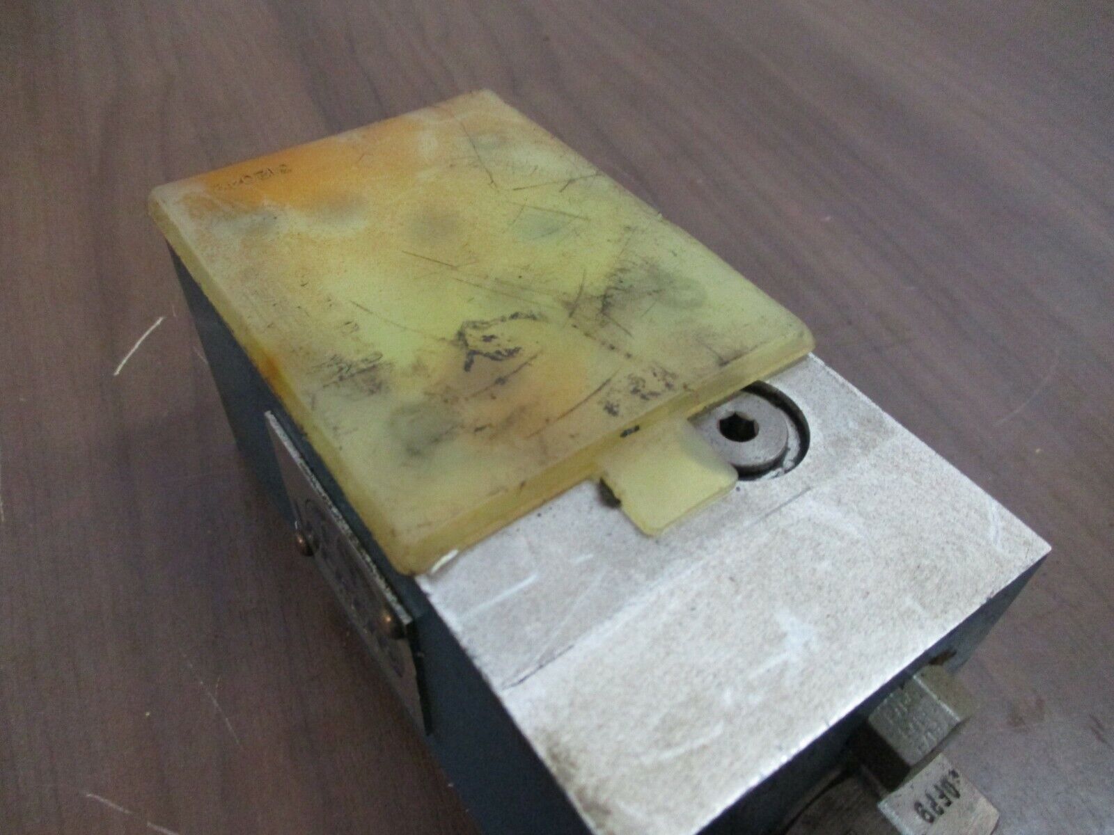 Vickers Tapping Plate VICI413 Used