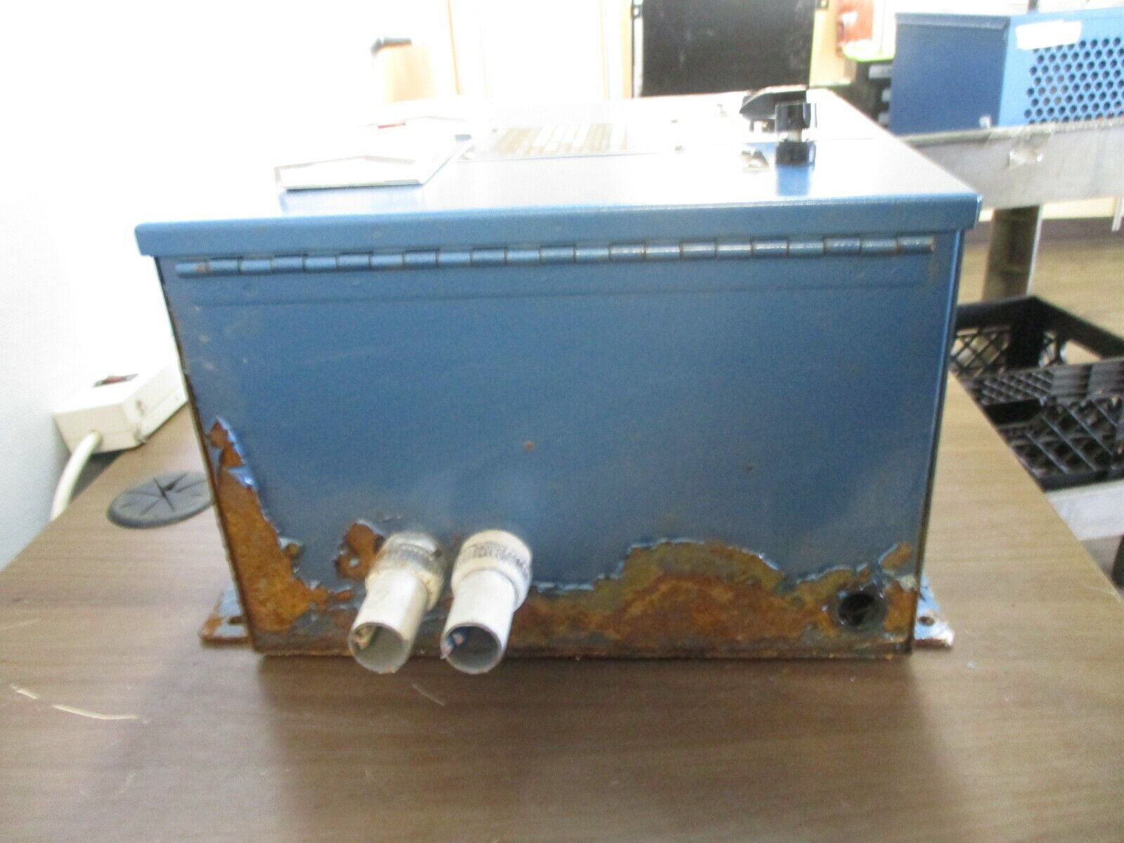 MCS Battery Charger 615409-20 Model#: MBC 7X-24V-10A-NC 230AH 20-Cells Used