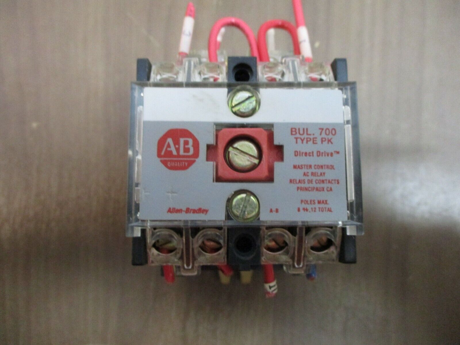 Allen-Bradley Type PK AC Relay 700-PK400A1 Ser. D 115-120V Coil Used