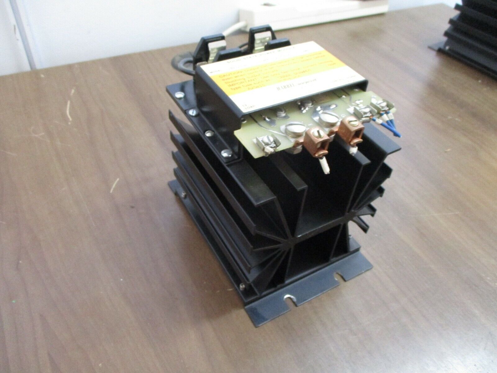 Harrel Solid State Power Module PM-210H 10A 230V Control: 10VDC Used