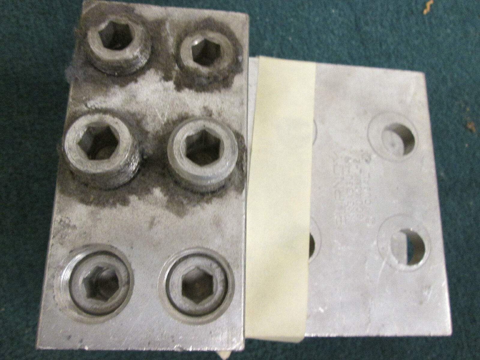 Burndy Screw Lug KK3A36U-4N *Lot of 2* Used