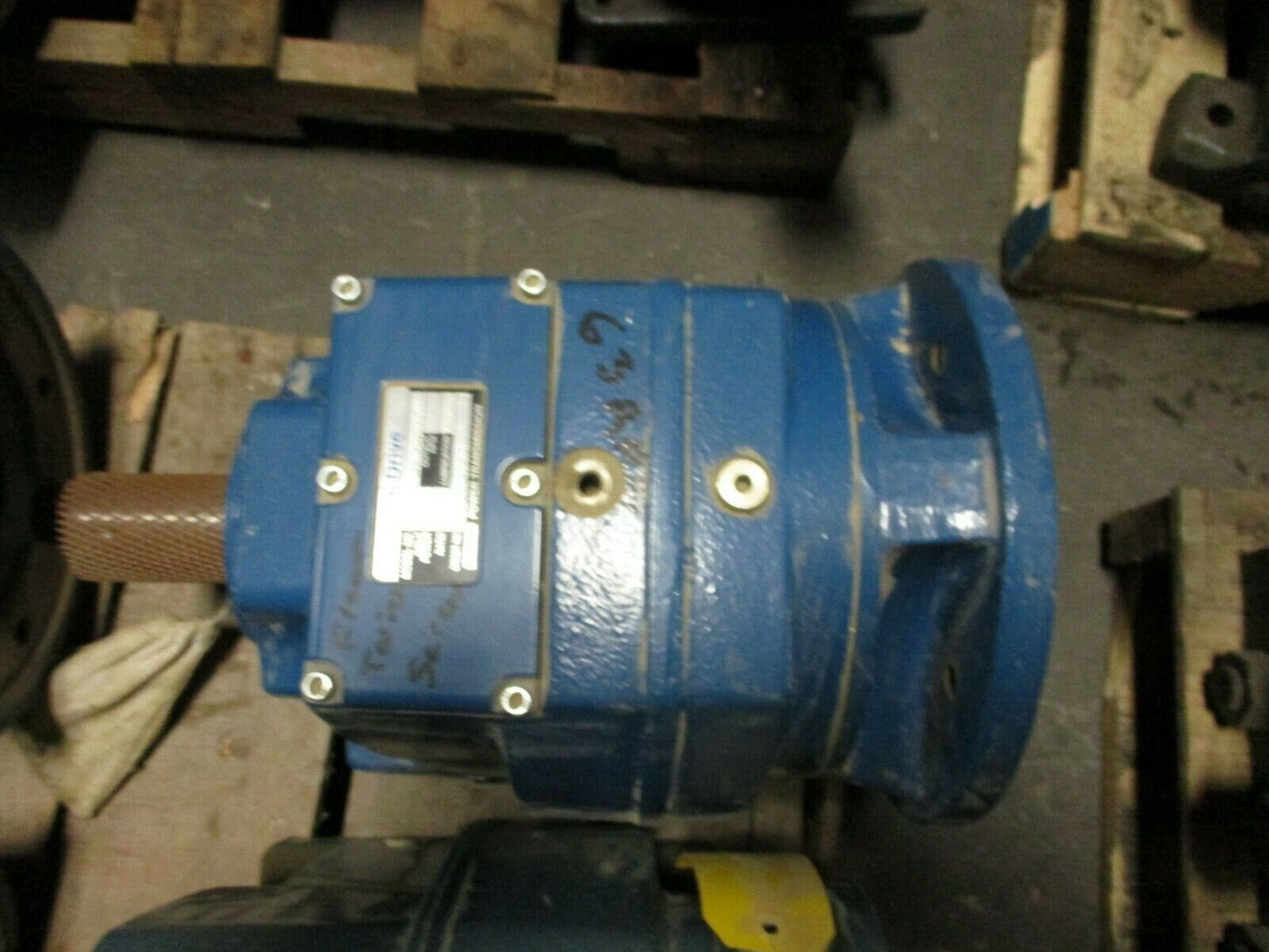 Cone Drive Gear Reducer M072228.BANT-1 Ratio 28:1 Used