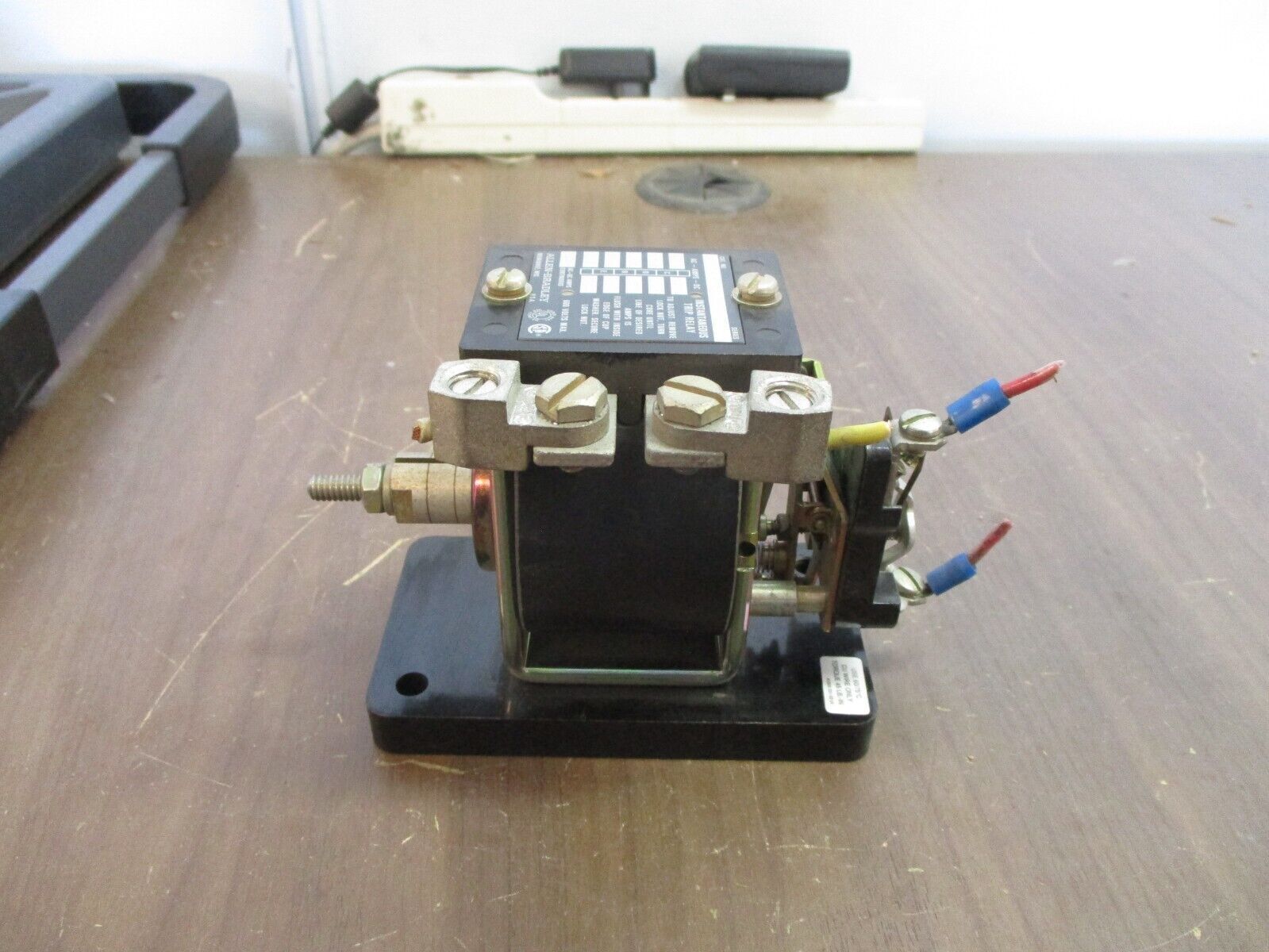 Allen-Bradley Instantaneous Trip Relay 809-A07E Ser. A 16A 600V Used