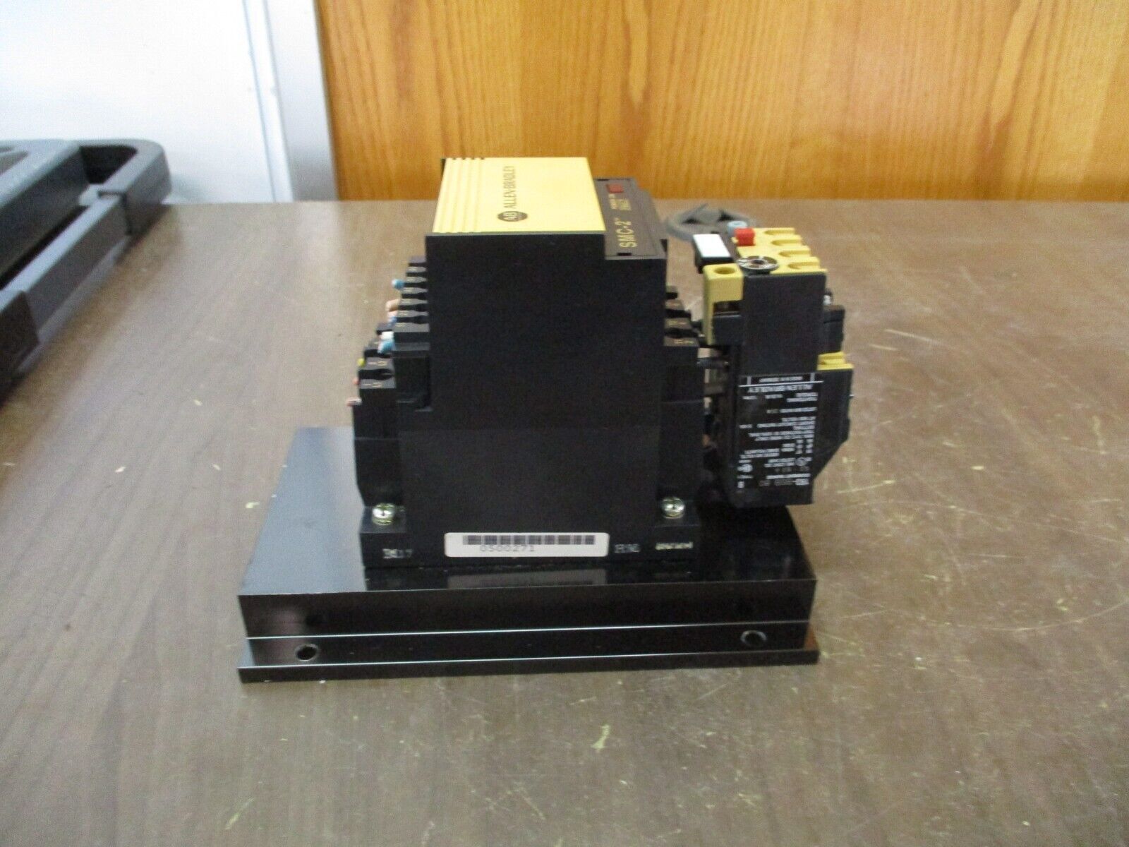 Allen-Bradley SMC-2 Smart Motor Controller 150-A09NB / 193-BSB 80 5HP 460V