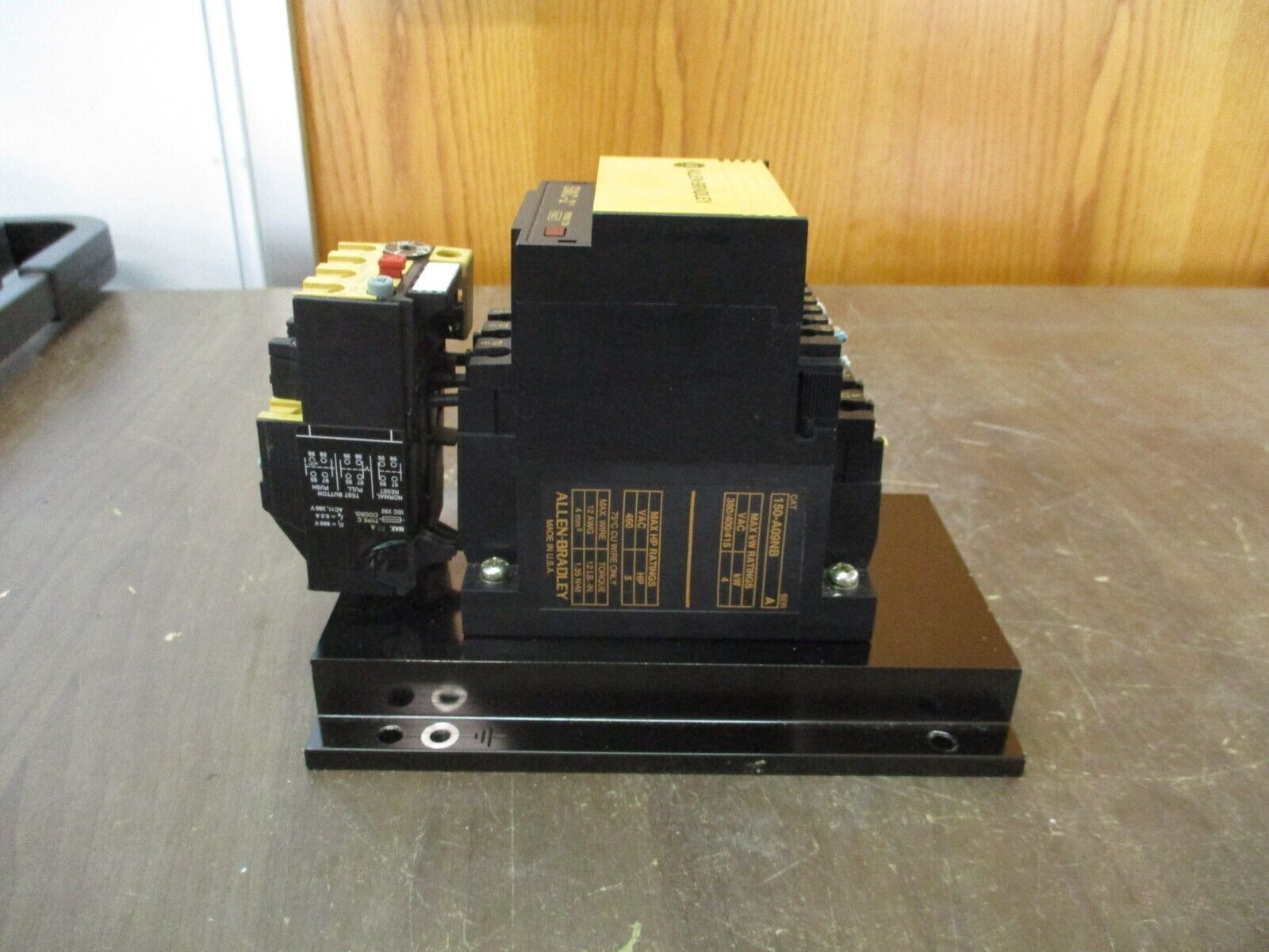 Allen-Bradley SMC-2 Smart Motor Controller 150-A09NB / 193-BSB 80 5HP 460V