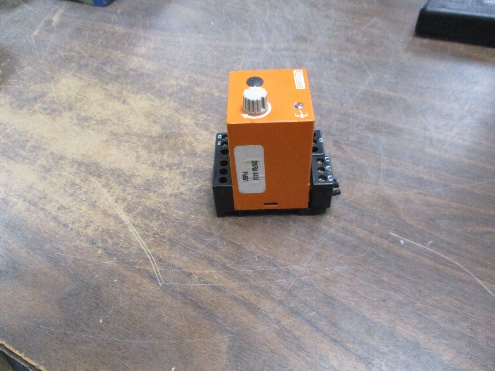 Crouzet 3 Phase Monitor DWRA 440A 440VAC Output: SPDT 240VAC 10A Used