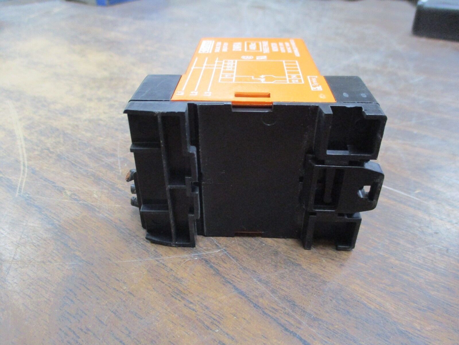 Crouzet 3 Phase Monitor DWRA 440A 440VAC Output: SPDT 240VAC 10A Used