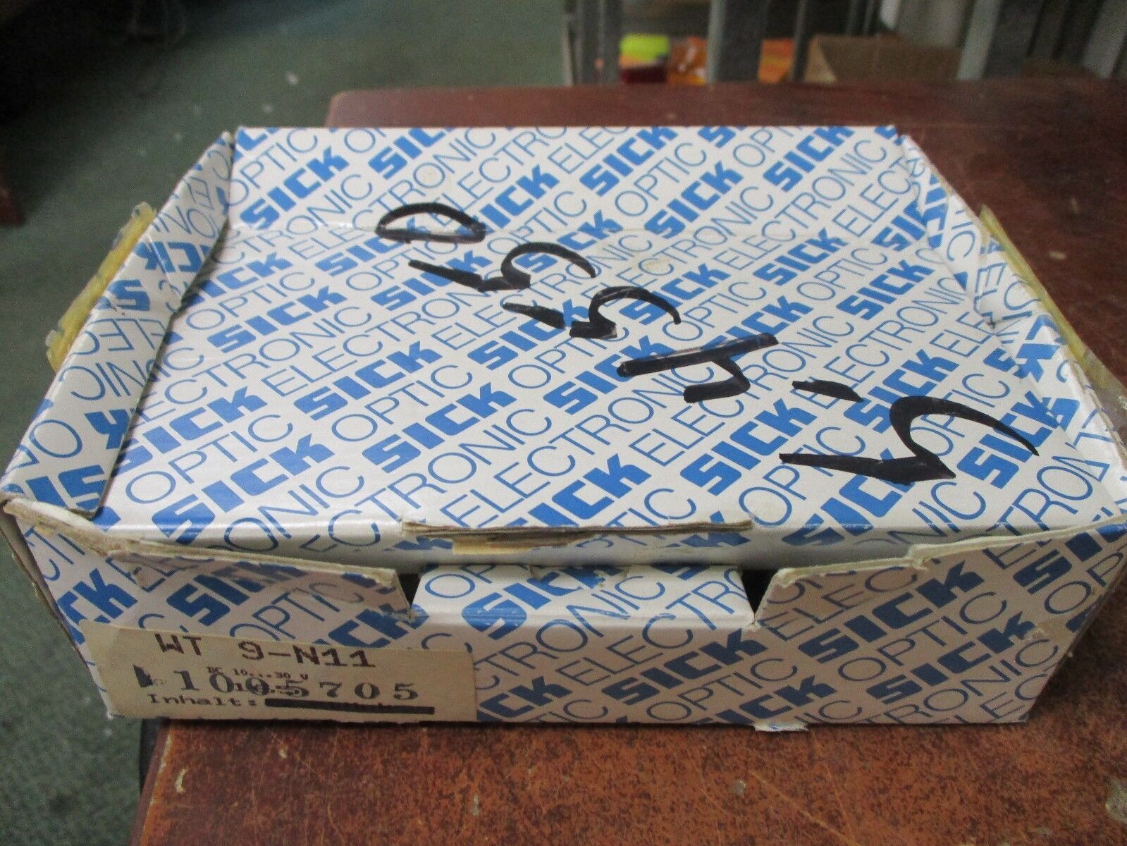 Sick Photoelectric Proximity Switch WT 9-N11 10-30VDC 0.1A New Surplus