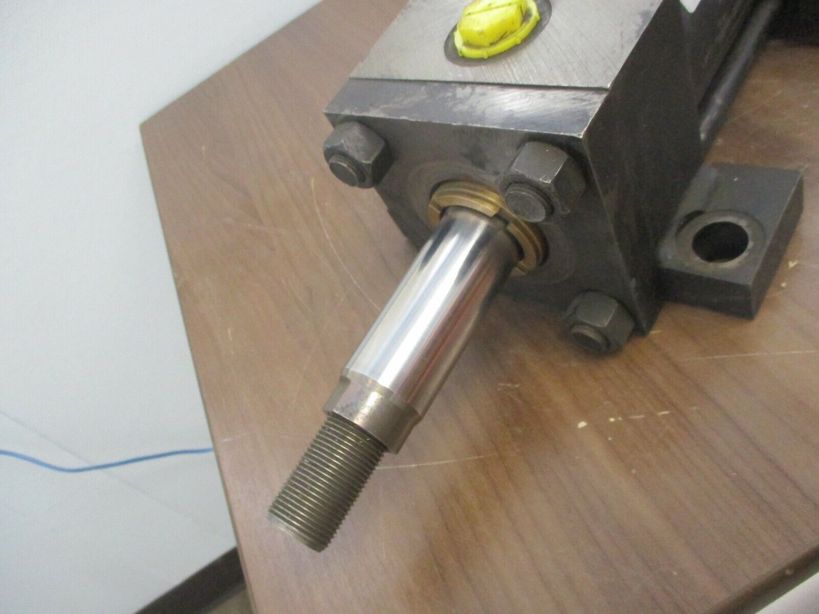 Parker Series 2H Hydraulic Cylinder 03.25 KCP2HLT14A14A 3.000 3000PSI Used