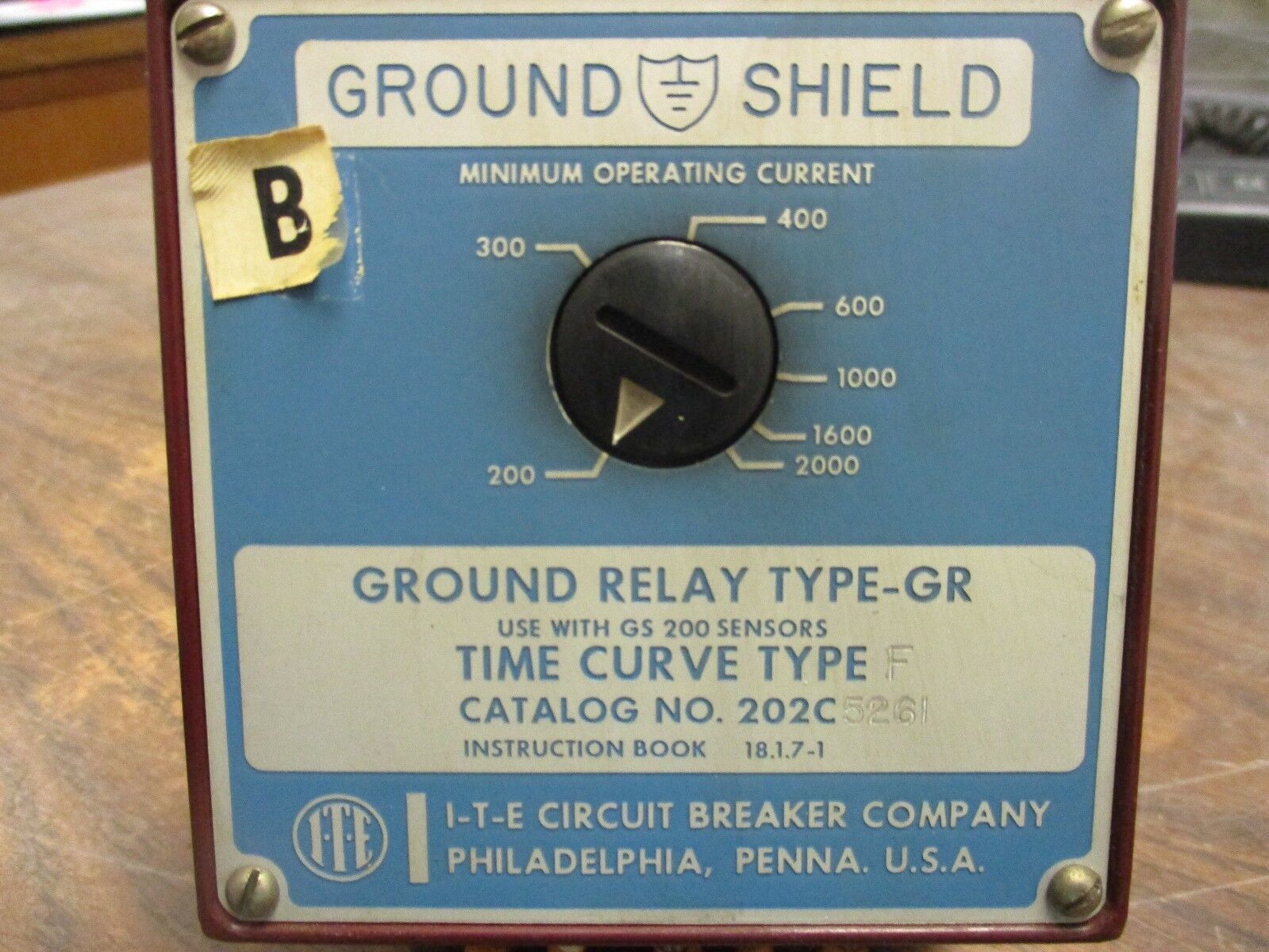 ITE Type GR Ground Relay 202C5261 Time Curve Type F Range: 200-2000A Used