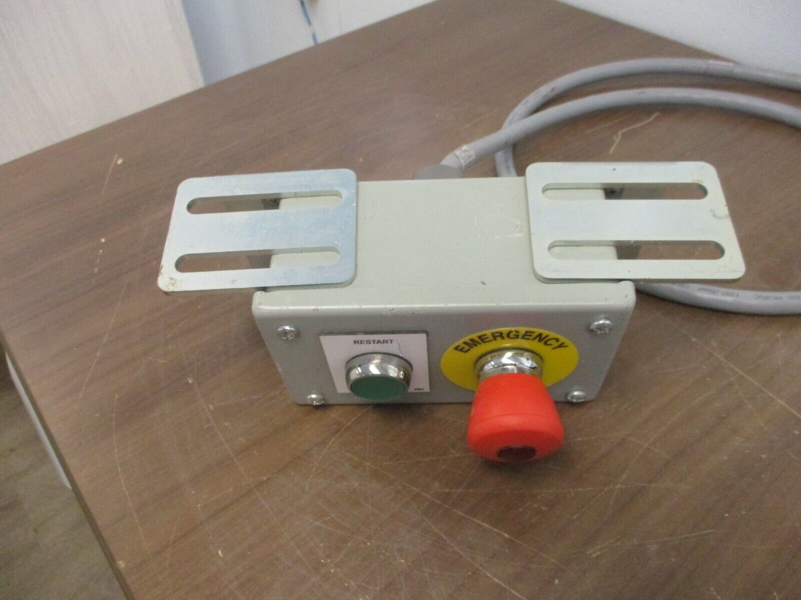 Hoffman Push Button Enclosure w/ E-Stop & Restart Button E2PBG Nema 12,13 Used