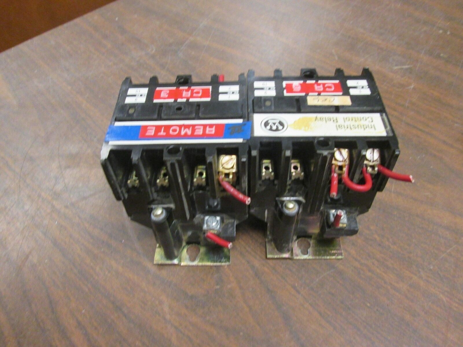 Westinghouse Control Relay AR4A 766A023G01 10A 600V 120V Coil *Lot of 2* Used