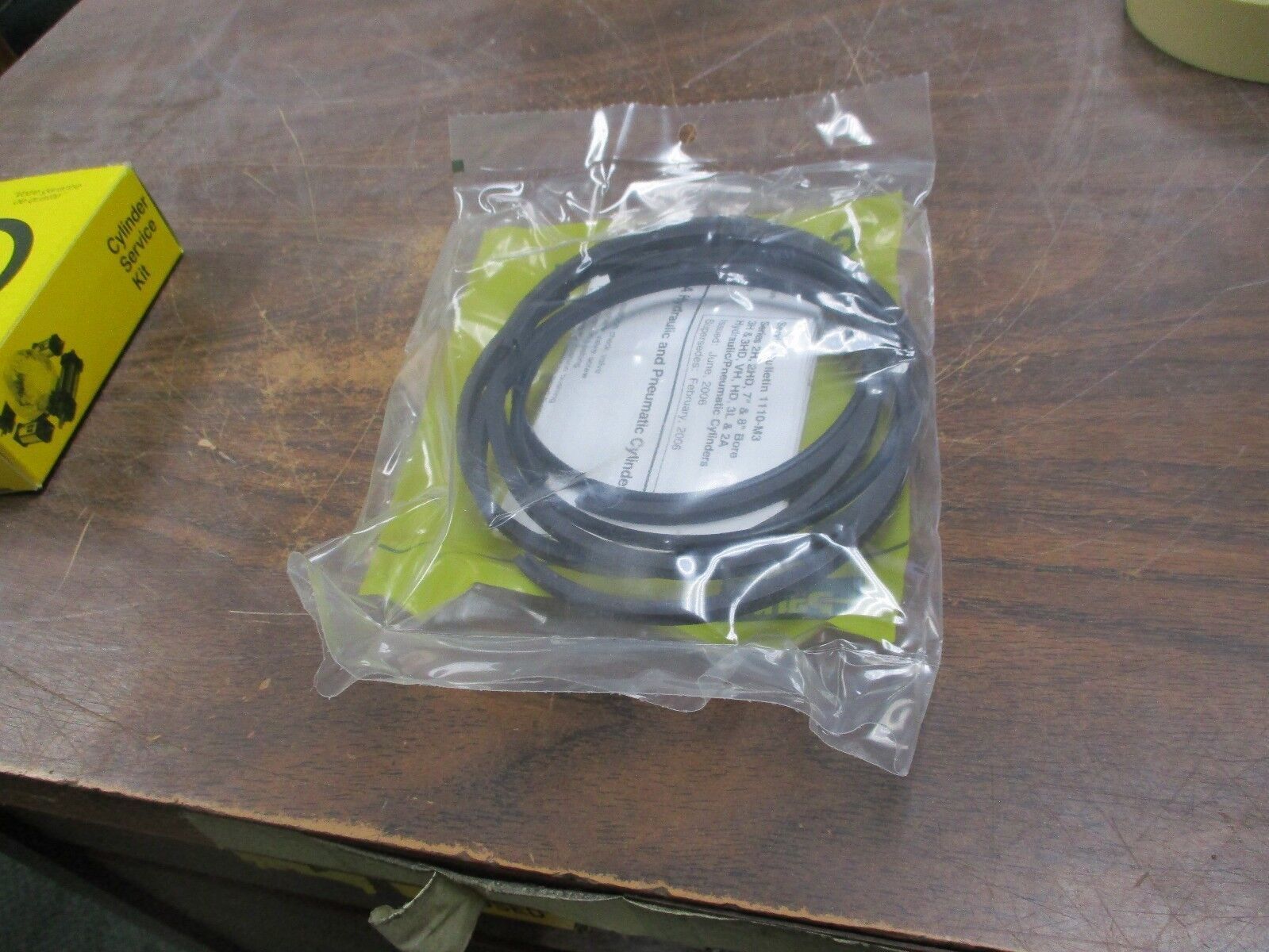 Parker Piston Ring Kit PR402H0001 New Surplus