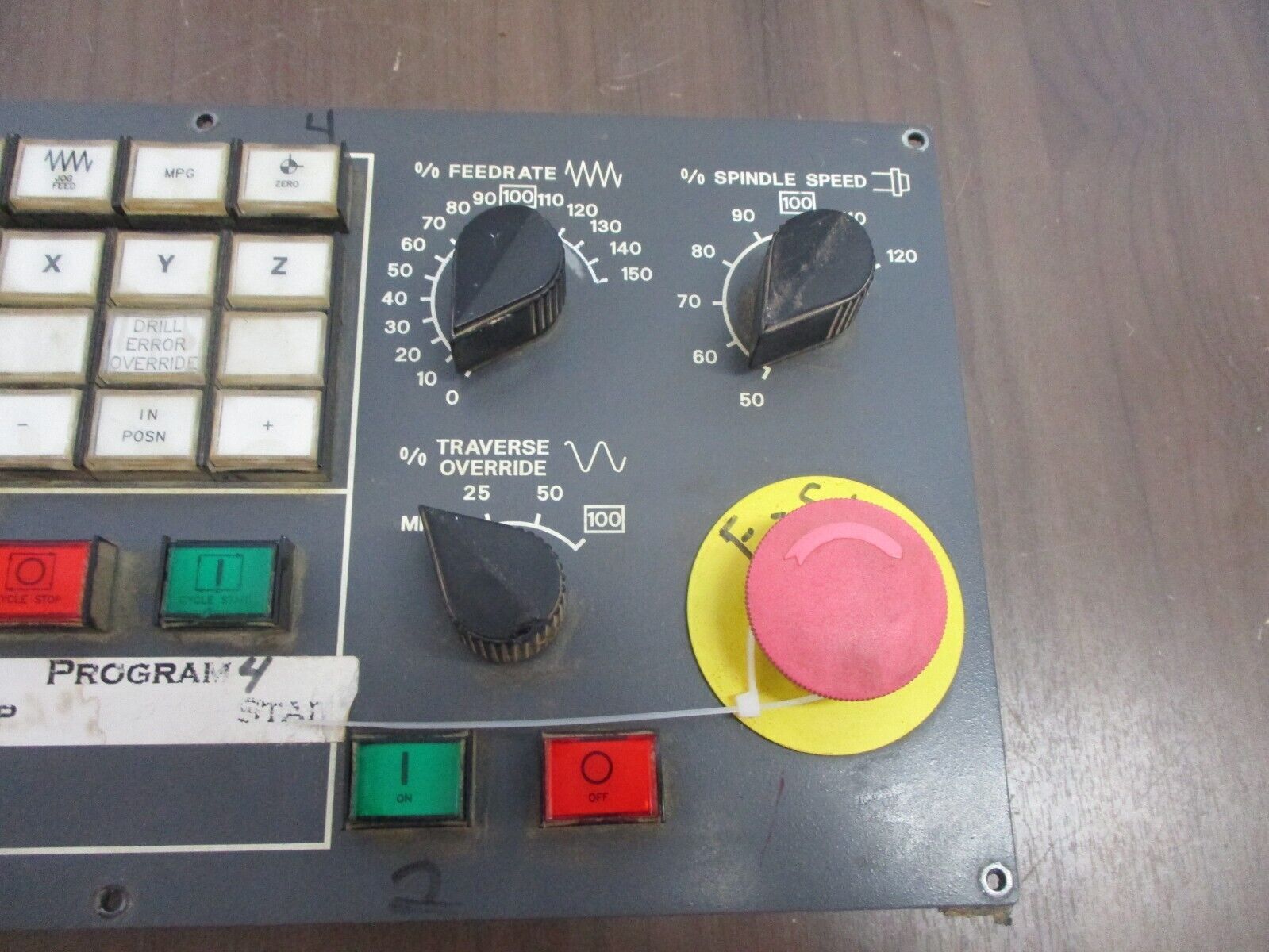 GE Fanuc i Series Operator Panel Panel Matrix I/O 44A739028-G01R04 Used