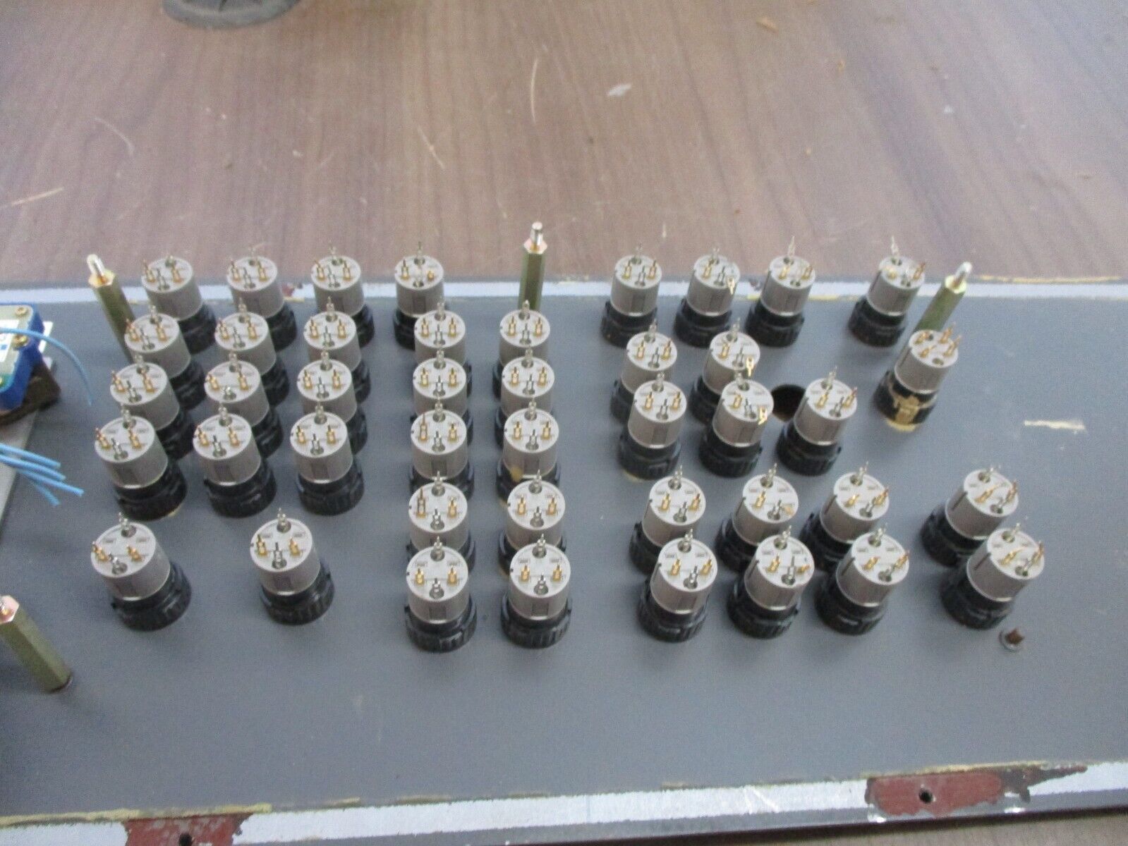 GE Fanuc i Series Operator Panel Panel Matrix I/O 44A739028-G01R04 Used