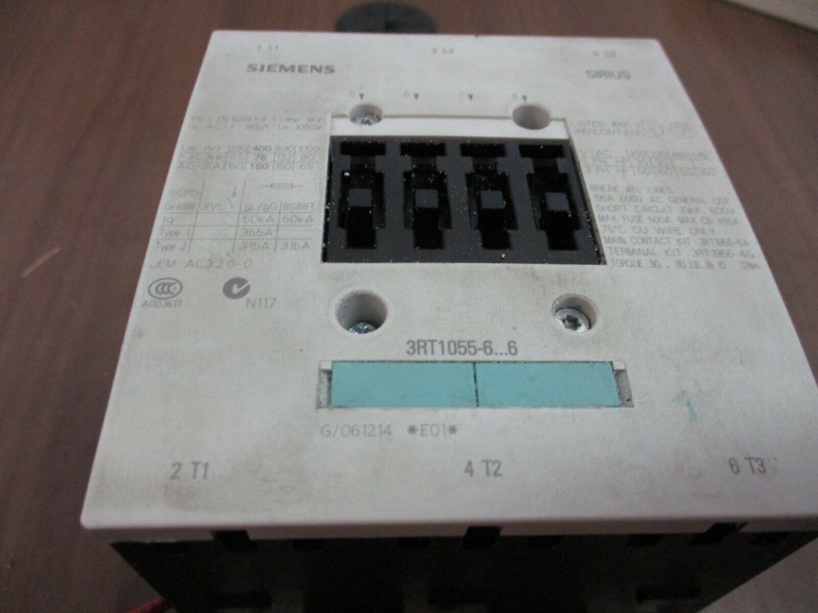 Siemens Sirius Contactor 3RT1055-6...6 110-127V Coil 195A 600V Used