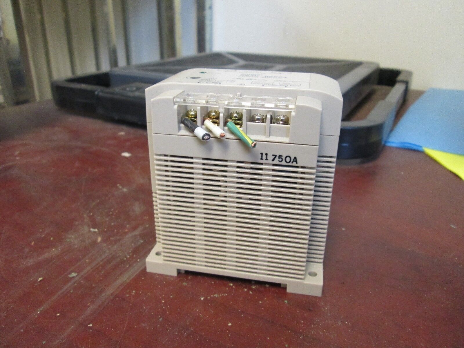 Omron Power Supply S82K-05024 Outputs: 24VDC 2.1A Used