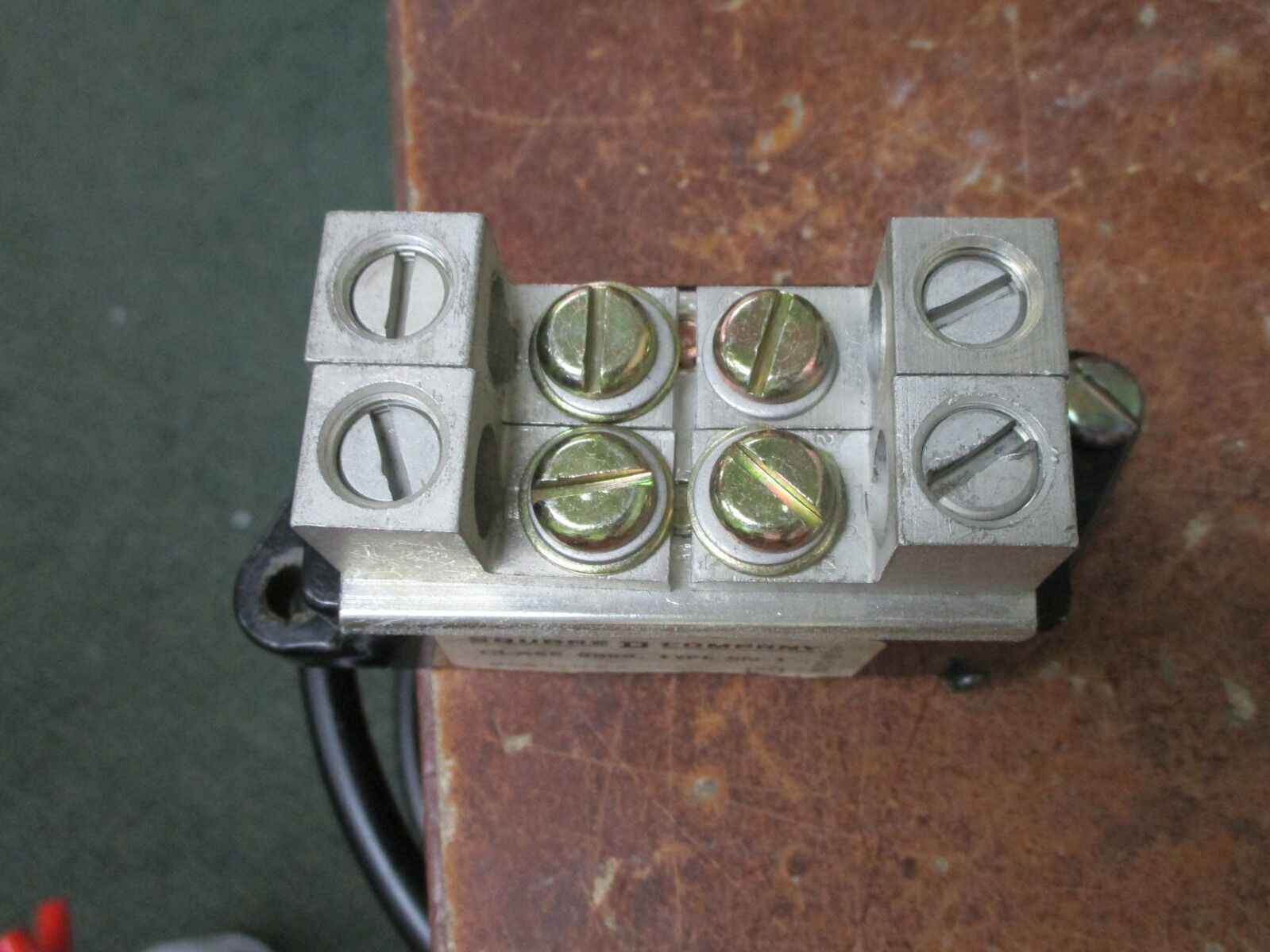 Square D Solid Neutral 9999 SN-1 Used