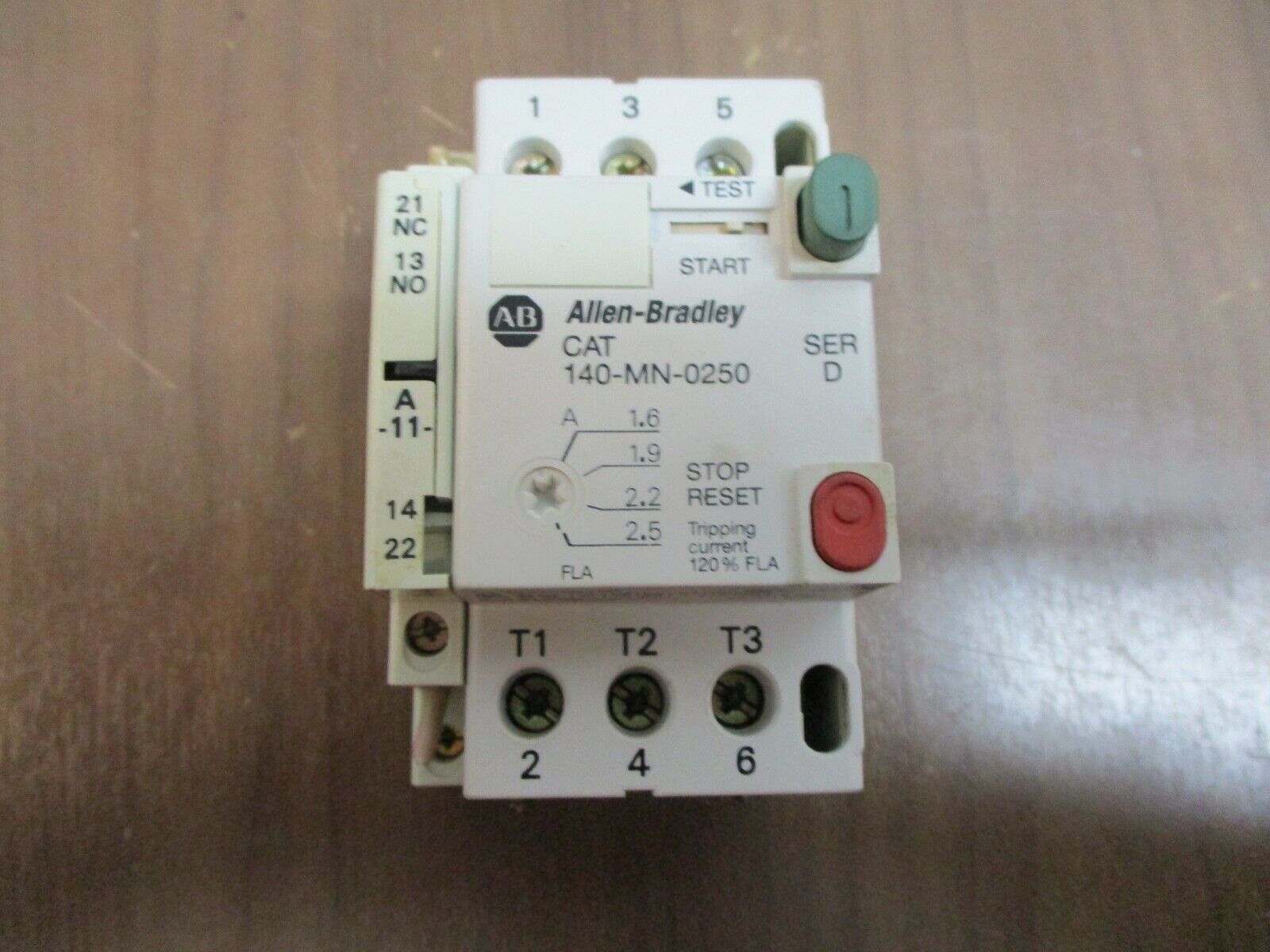 Allen-Bradley Manual Starter 140-MN-0250 Trip: 1.6-2.5A Used