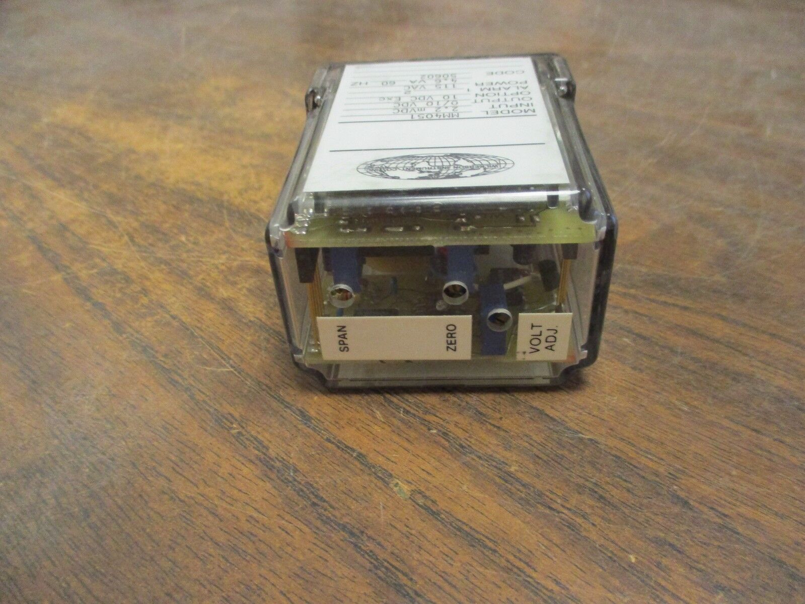 Wilkerson Mighty Module Relay MM4051 Input: 2.2mVDC Output: 0/10VDC Used