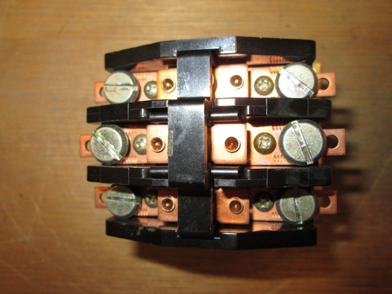 Furnas Contactor 41NB30AJP 24V Coil 600V 25A Used