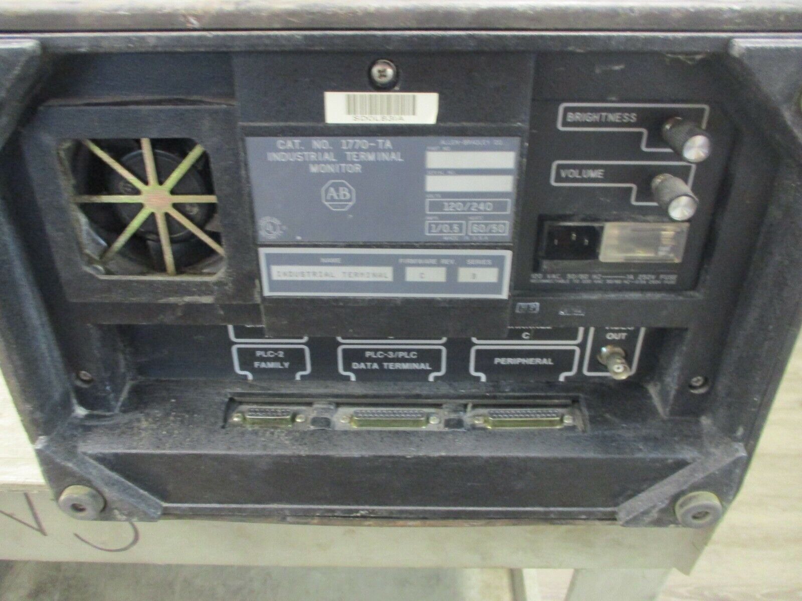Allen-Bradley Industrial Terminal 1770-TA Ser. B F/W Rev. C 120/240V 1/0.5A Used