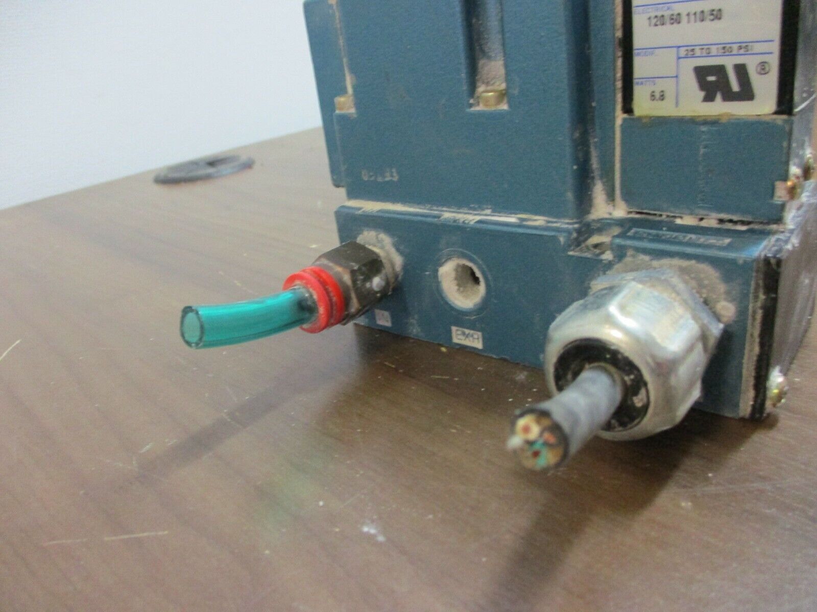 MAC Solenoid Valve 6211C-111-PM-111DA VAC to 150 PSI Used