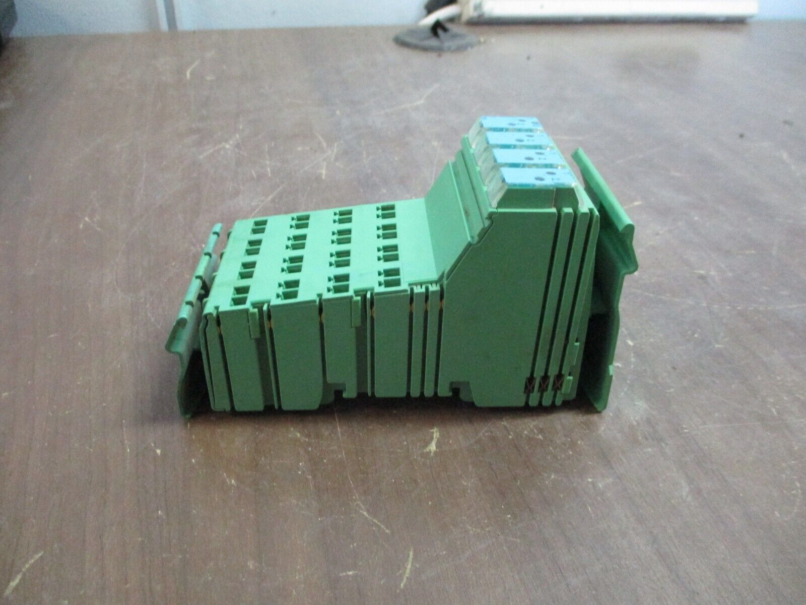 Phoenix Contact IBIL24DI8 Interbus 2726227 HW/FW: 02/- *Broken Plastic* Used
