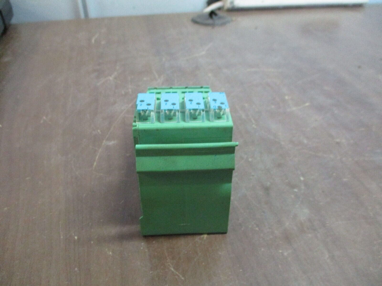 Phoenix Contact IBIL24DI8 Interbus 2726227 HW/FW: 02/- *Broken Plastic* Used
