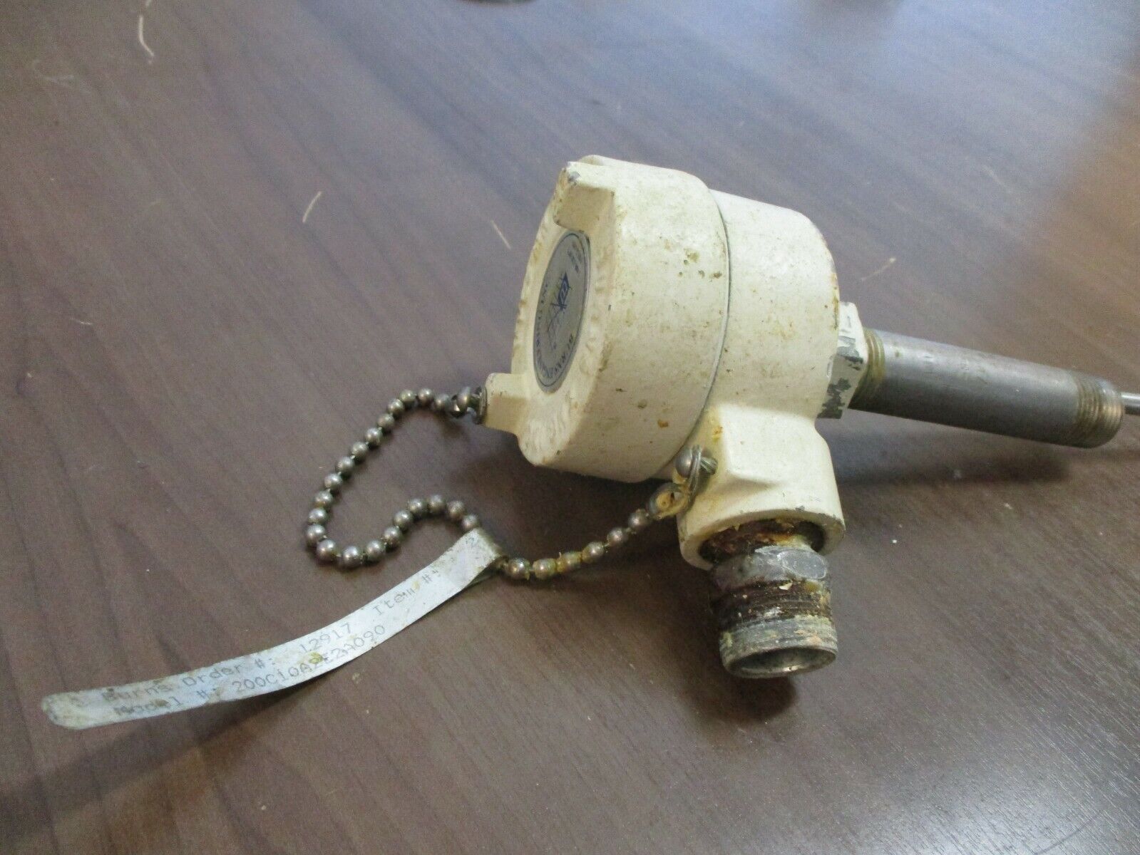 Burns Engineering Temperature Sensor 200C10A2E2A090 Used