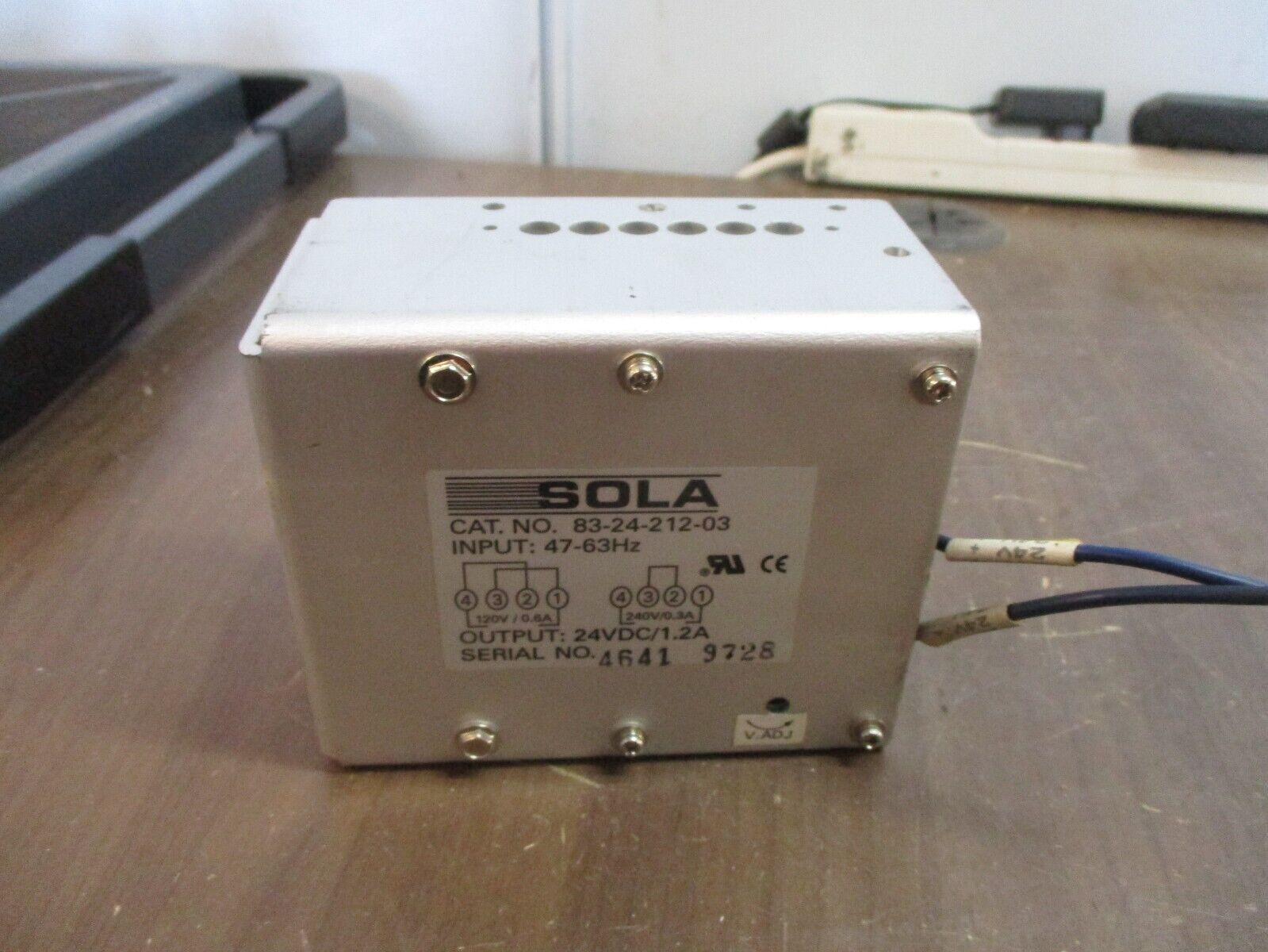 Sola Power Supply 83-24-212-03 Input: 120/240VAC Output: 24VDC Used