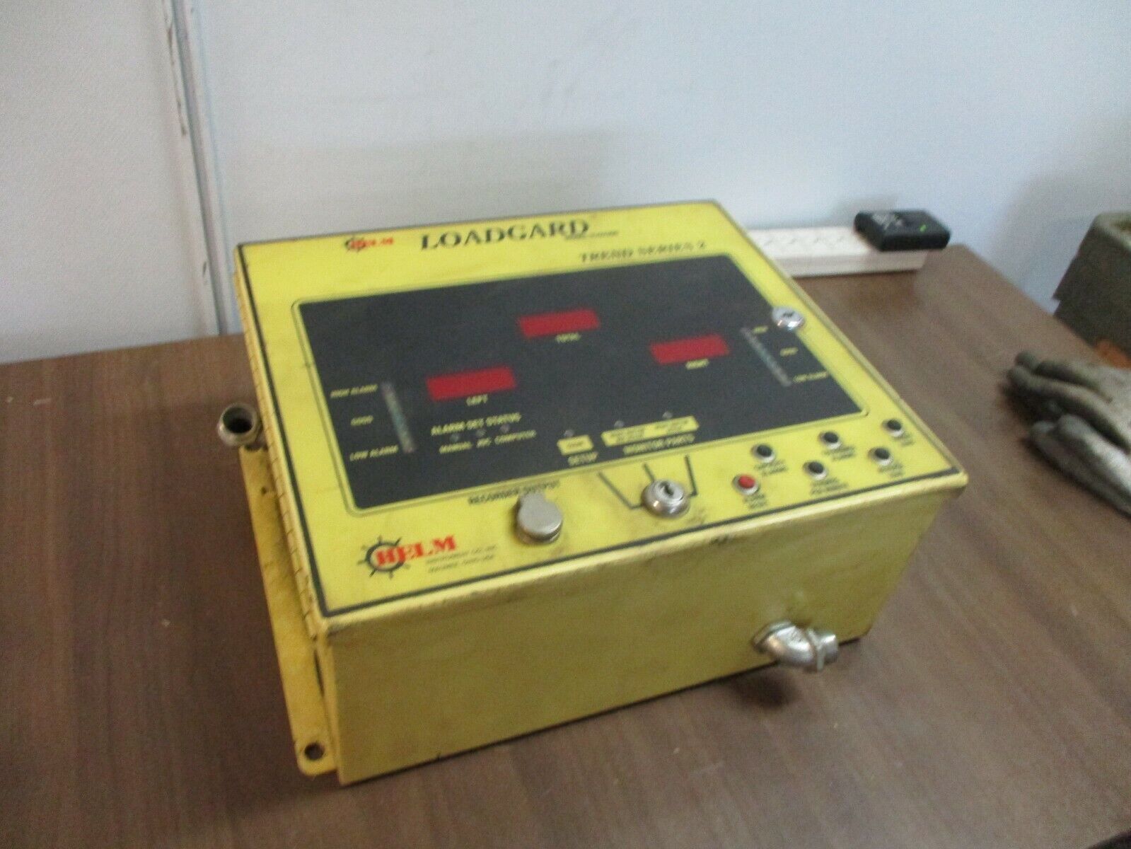 Helm Trend Series 2 Loadgard Load Monitor TLG2300 Used