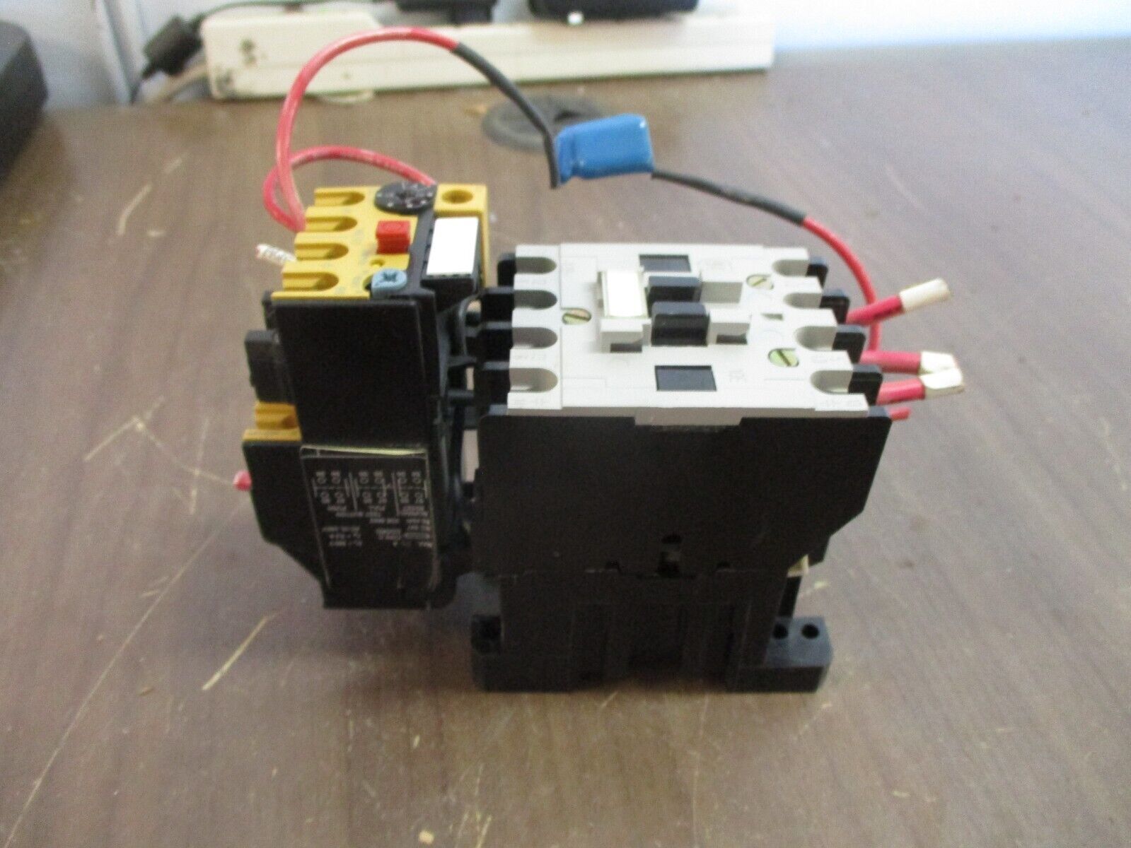 Allen-Bradley Starter 100-A18ND3/193-BSC 10 B 120V Coil Trip 6-10A Used
