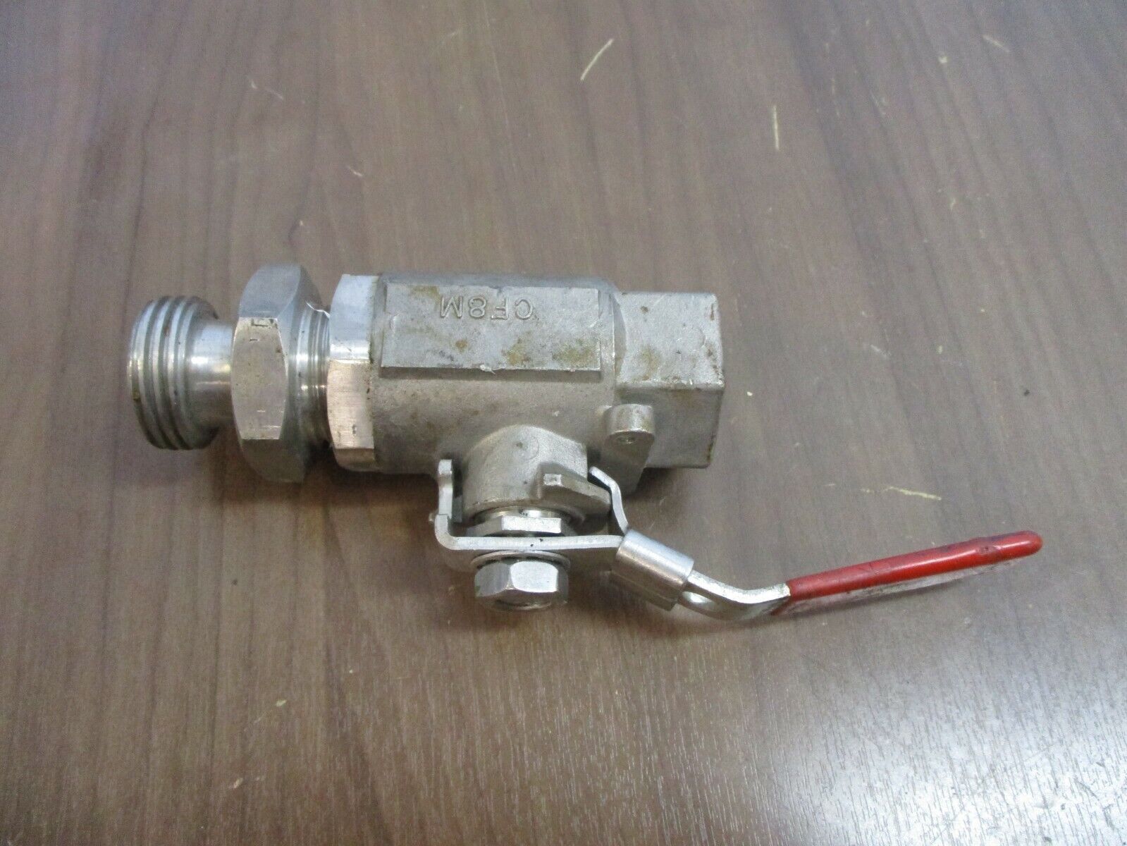 Watts Ball Valve CF8M Size: 1" 2000 WOG Used
