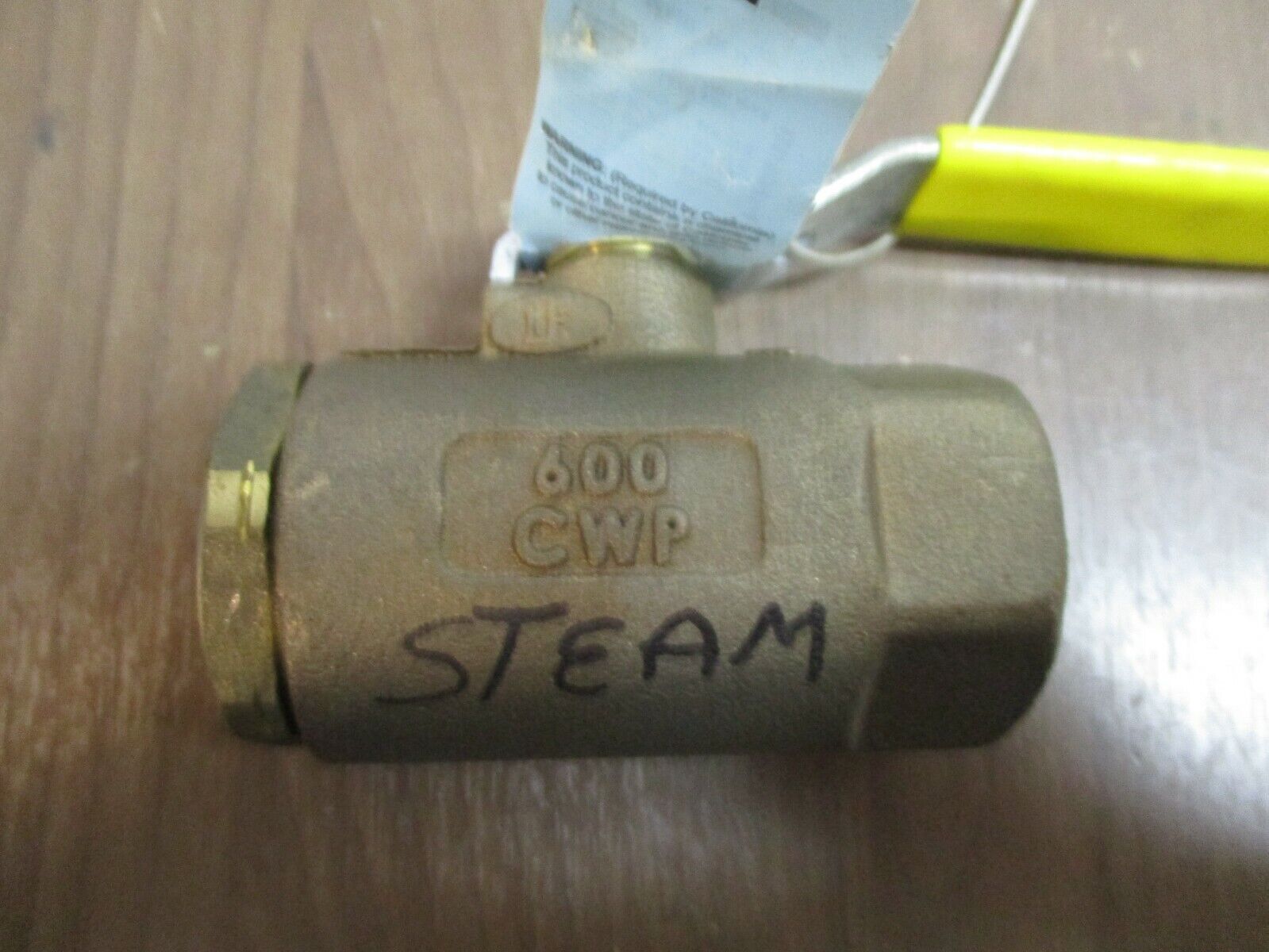 Apollo Ball Valve LWS70LF105 Body: BRZ Stem: BRS Ball: BRS Seat: RPTFE Used